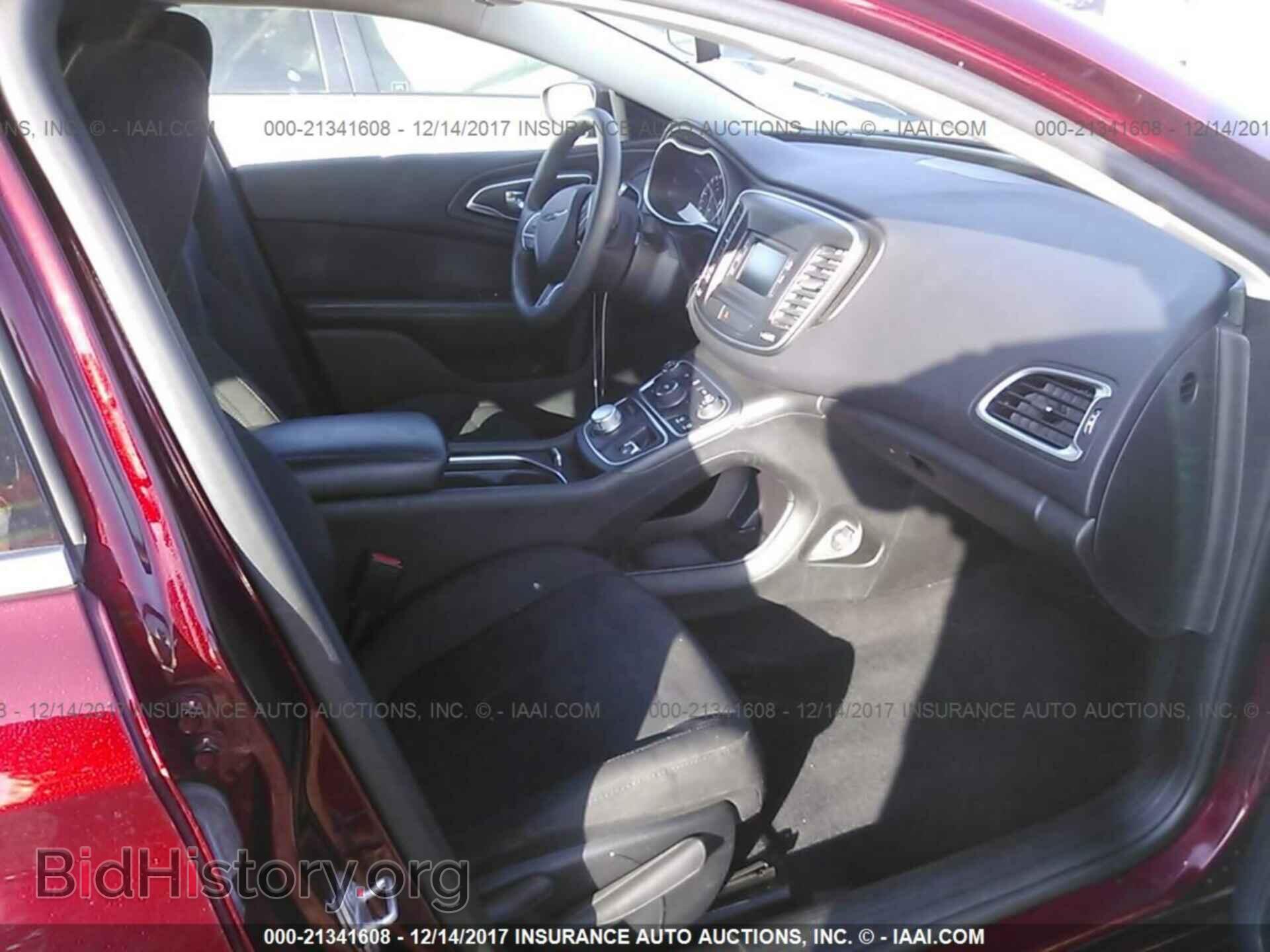 2015 Chrysler 200 - VIN: 1C3CCCAB4FN625085 - Photo 5