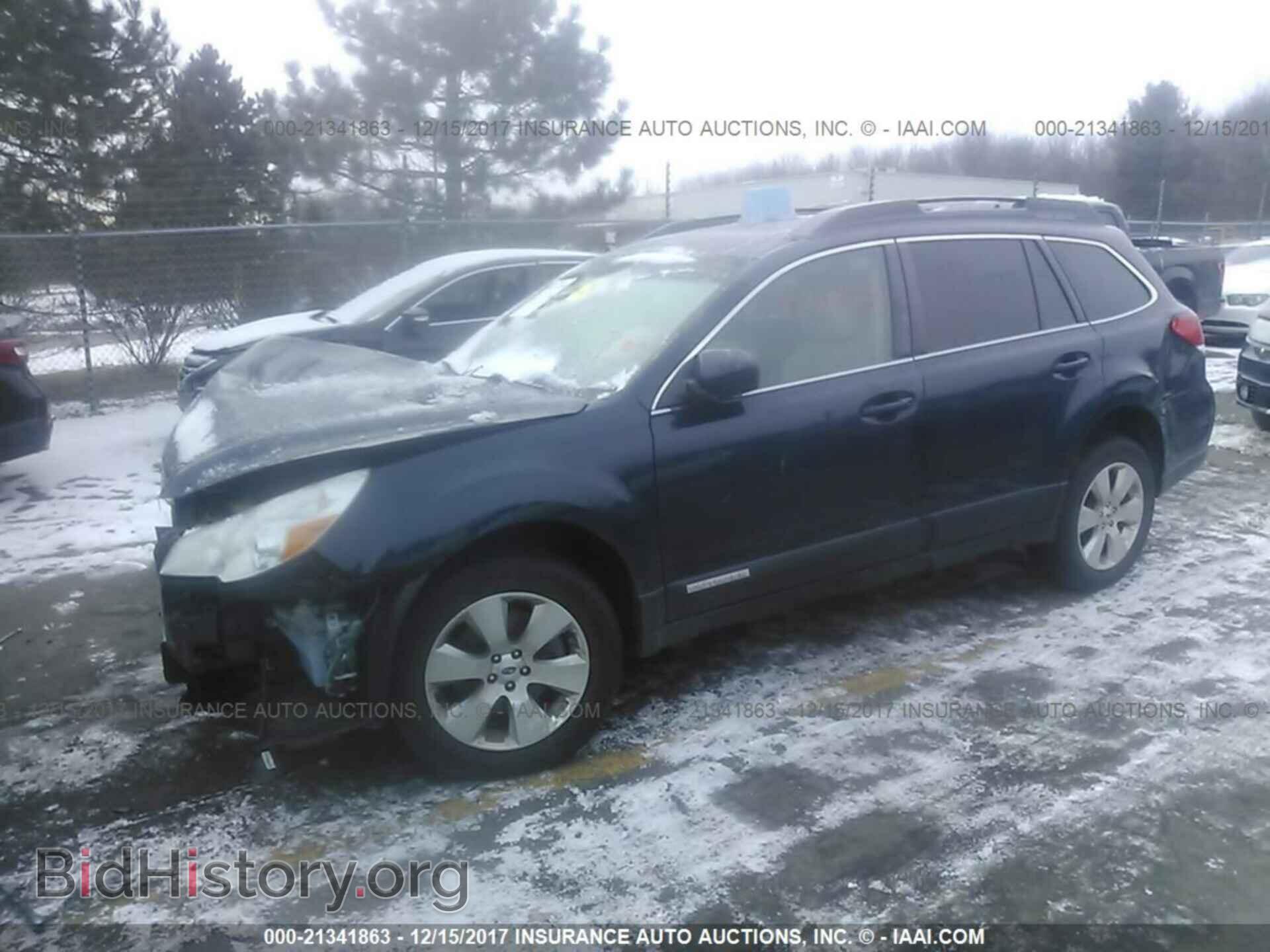 2012 Subaru Outback - VIN: 4S4BRDLC1C2201101 - Photo 2
