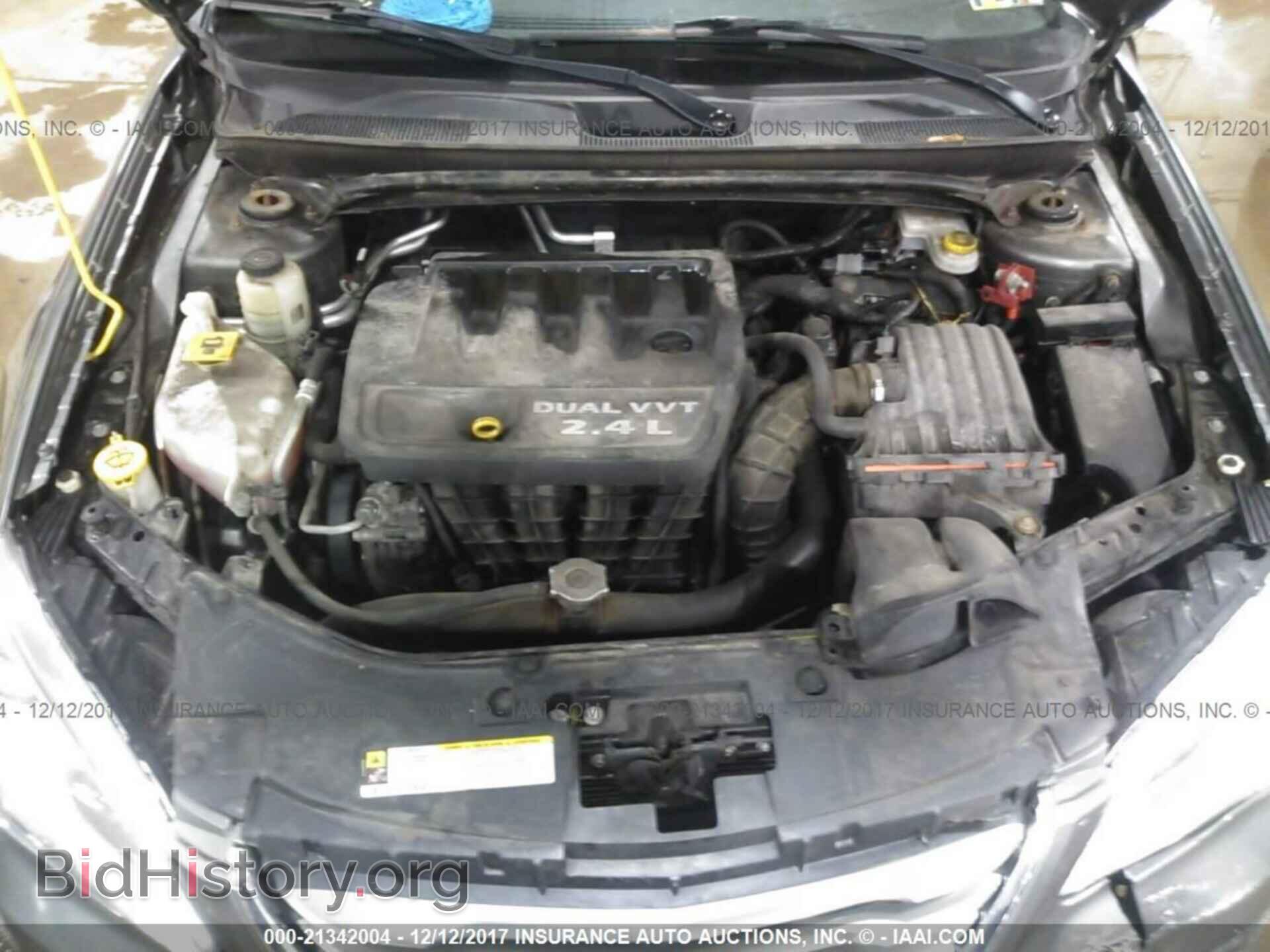 2011 Chrysler 200 - VIN: 1C3BC1FB8BN613864 - Фото 10