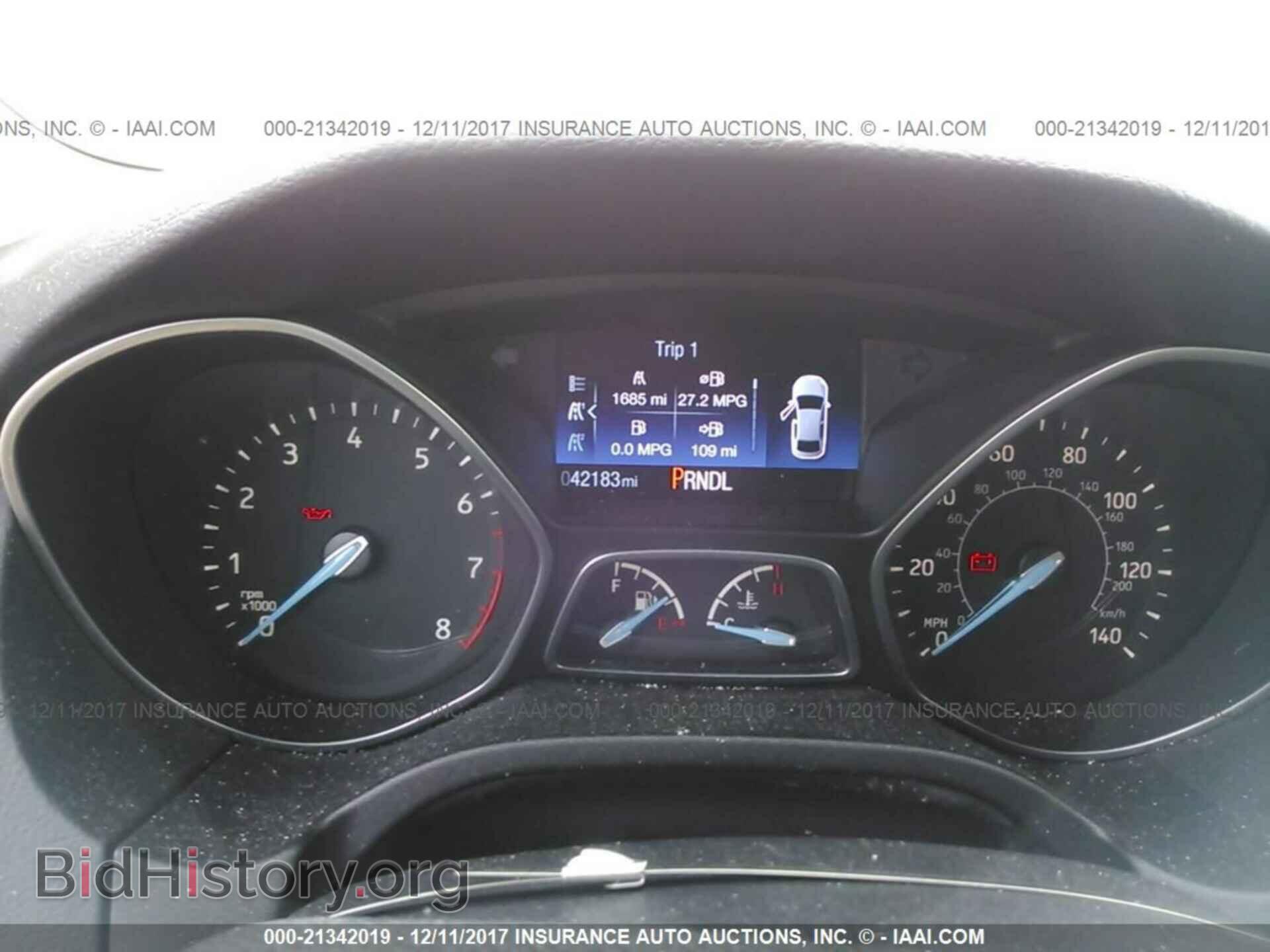 2016 Ford Focus - VIN: 1FADP3E20GL229169 - Photo 7
