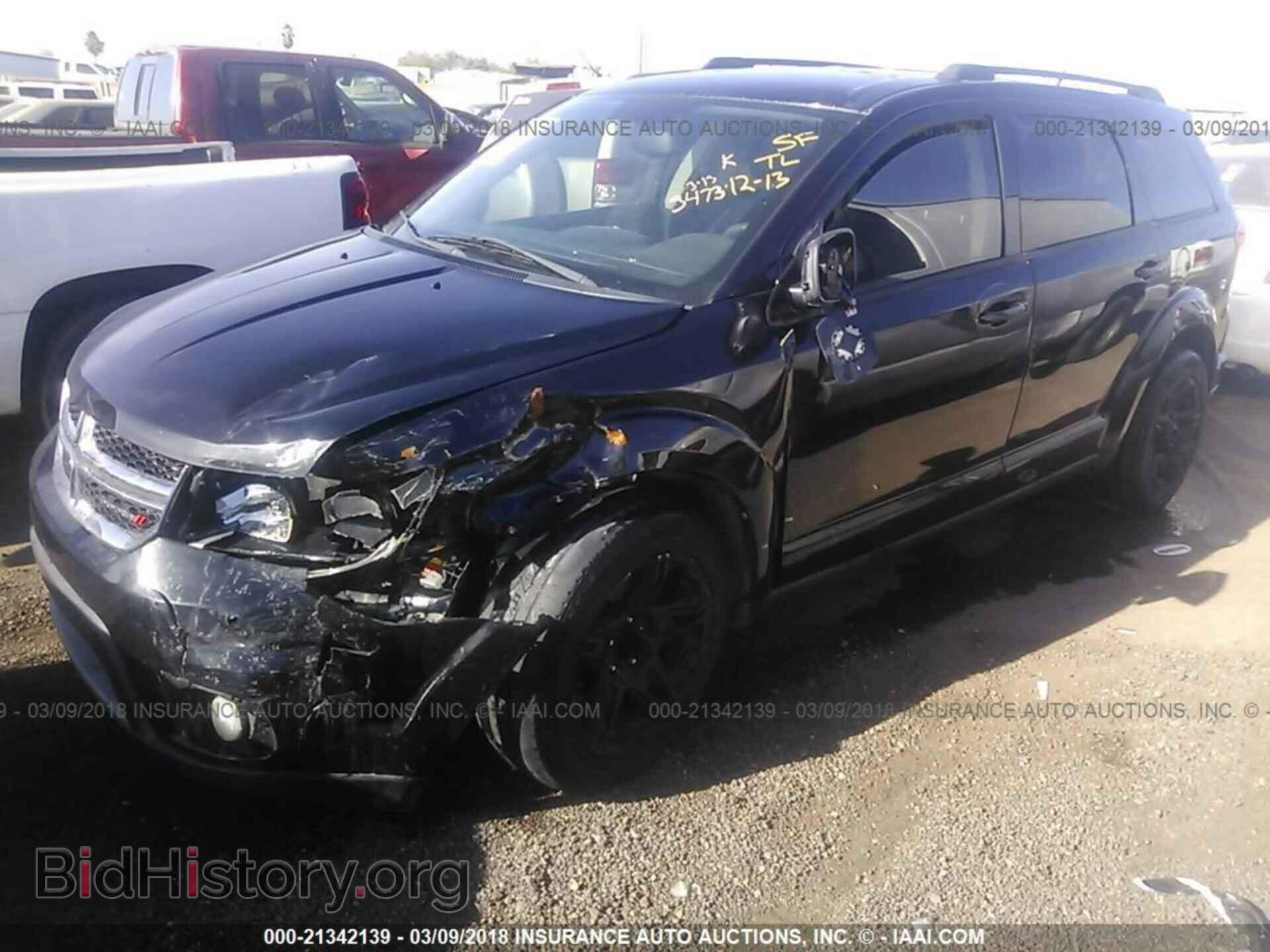 2013 Dodge Journey - VIN: 3C4PDCBB9DT722496 - Фото 2