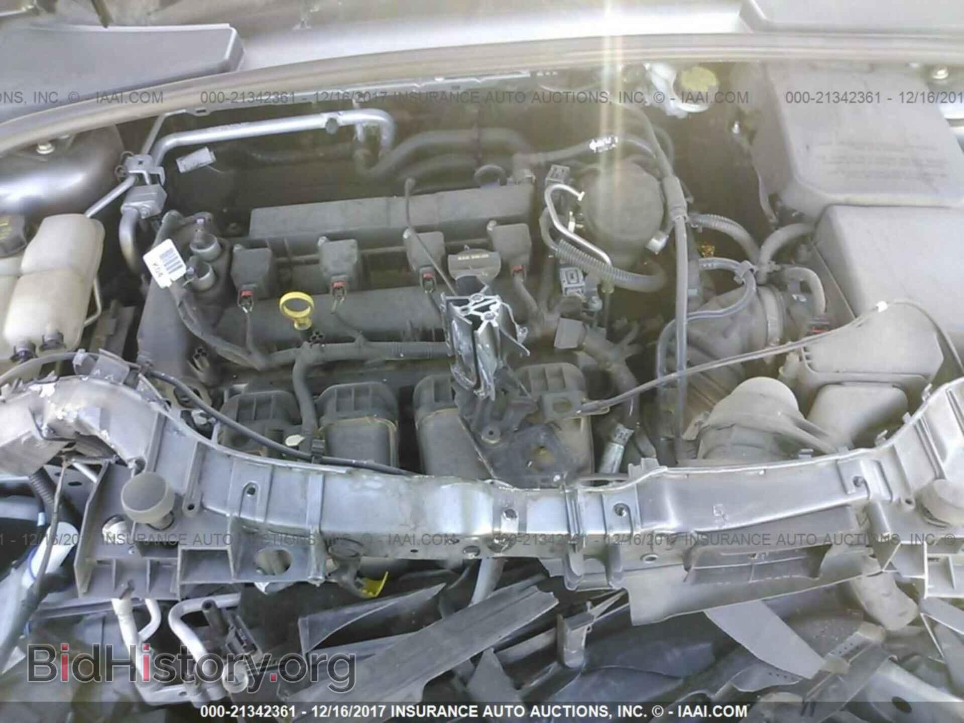 2014 Ford Focus - VIN: 1FADP3F22EL360843 - Photo 10