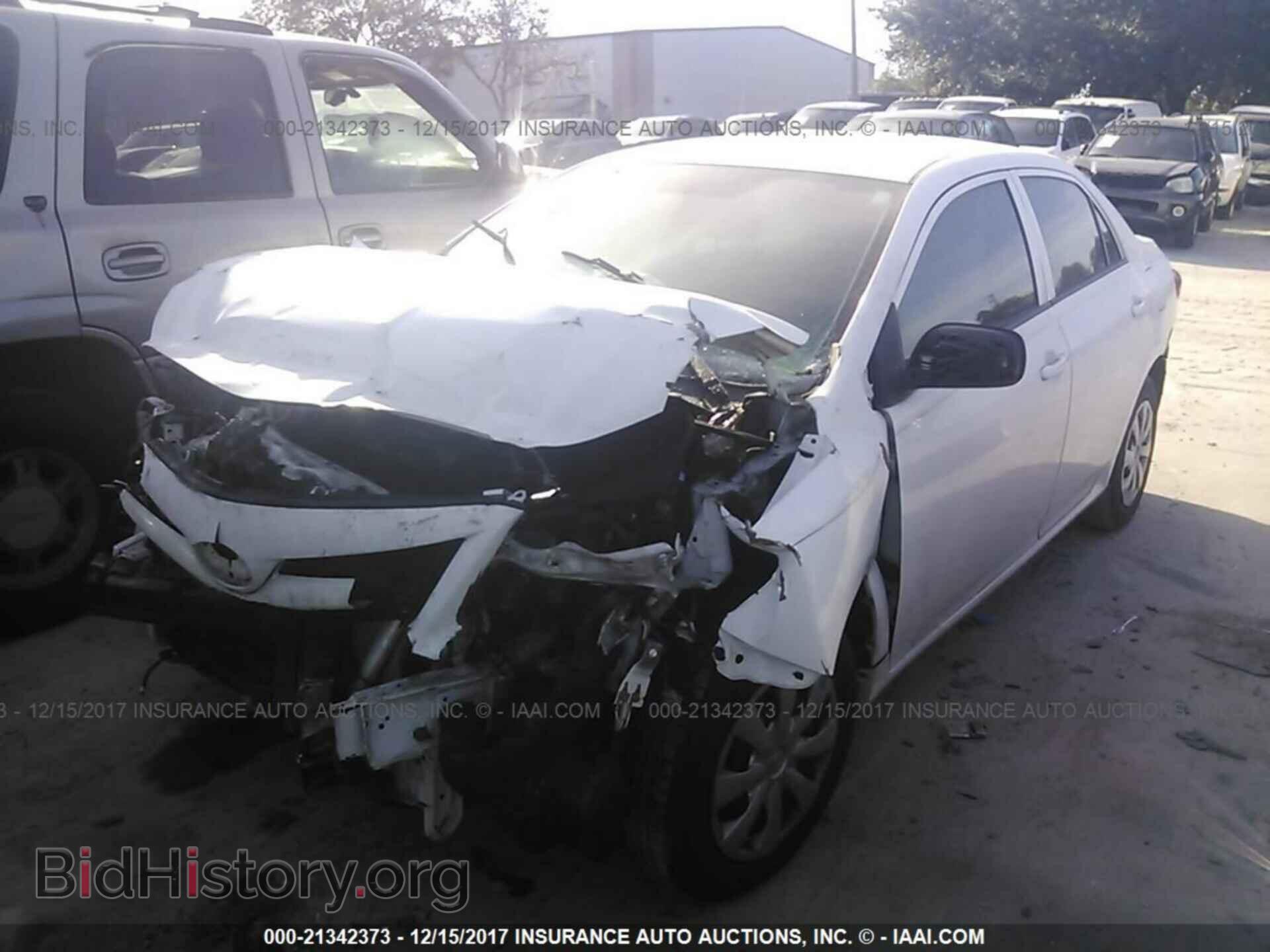 2013 Toyota Corolla - VIN: 2T1BU4EE3DC953791 - Фото 2
