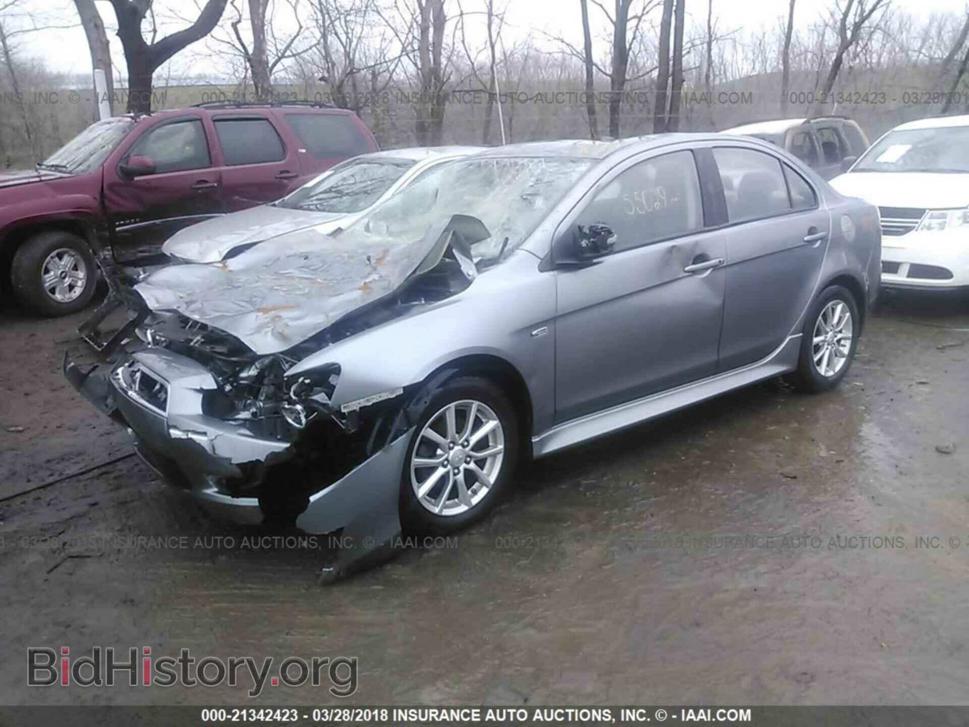 2015 Mitsubishi Lancer - VIN: JA32U2FU3FU015997 - Фото 2