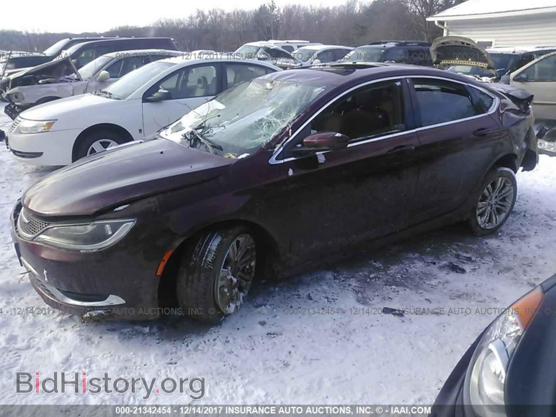 2016 Chrysler 200 - VIN: 1C3CCCAB6GN118545 - Фото 2