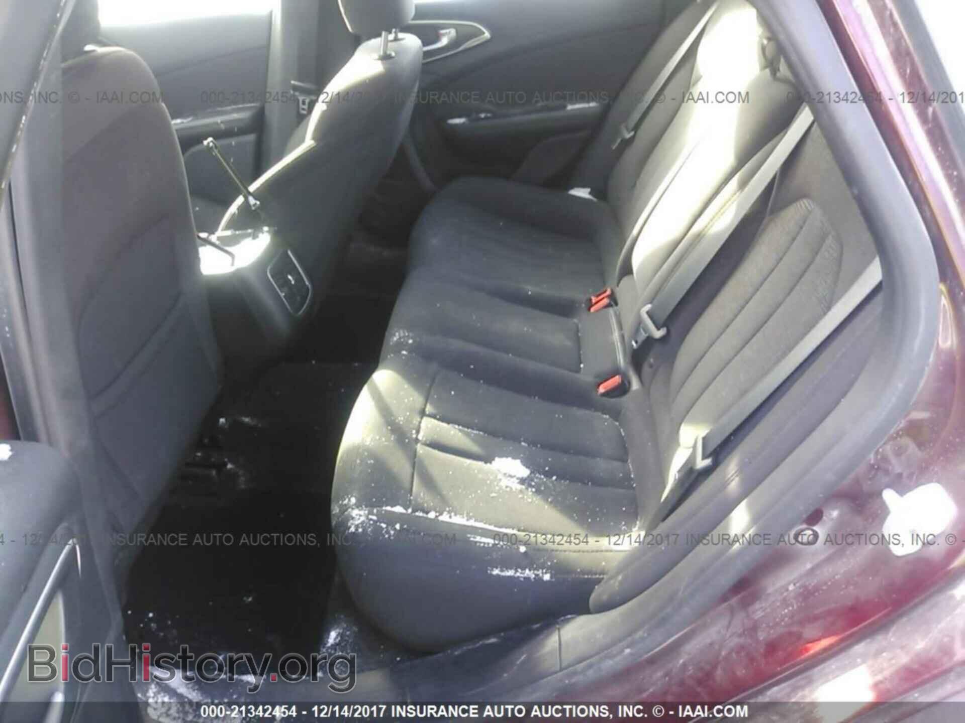 2016 Chrysler 200 - VIN: 1C3CCCAB6GN118545 - Фото 8