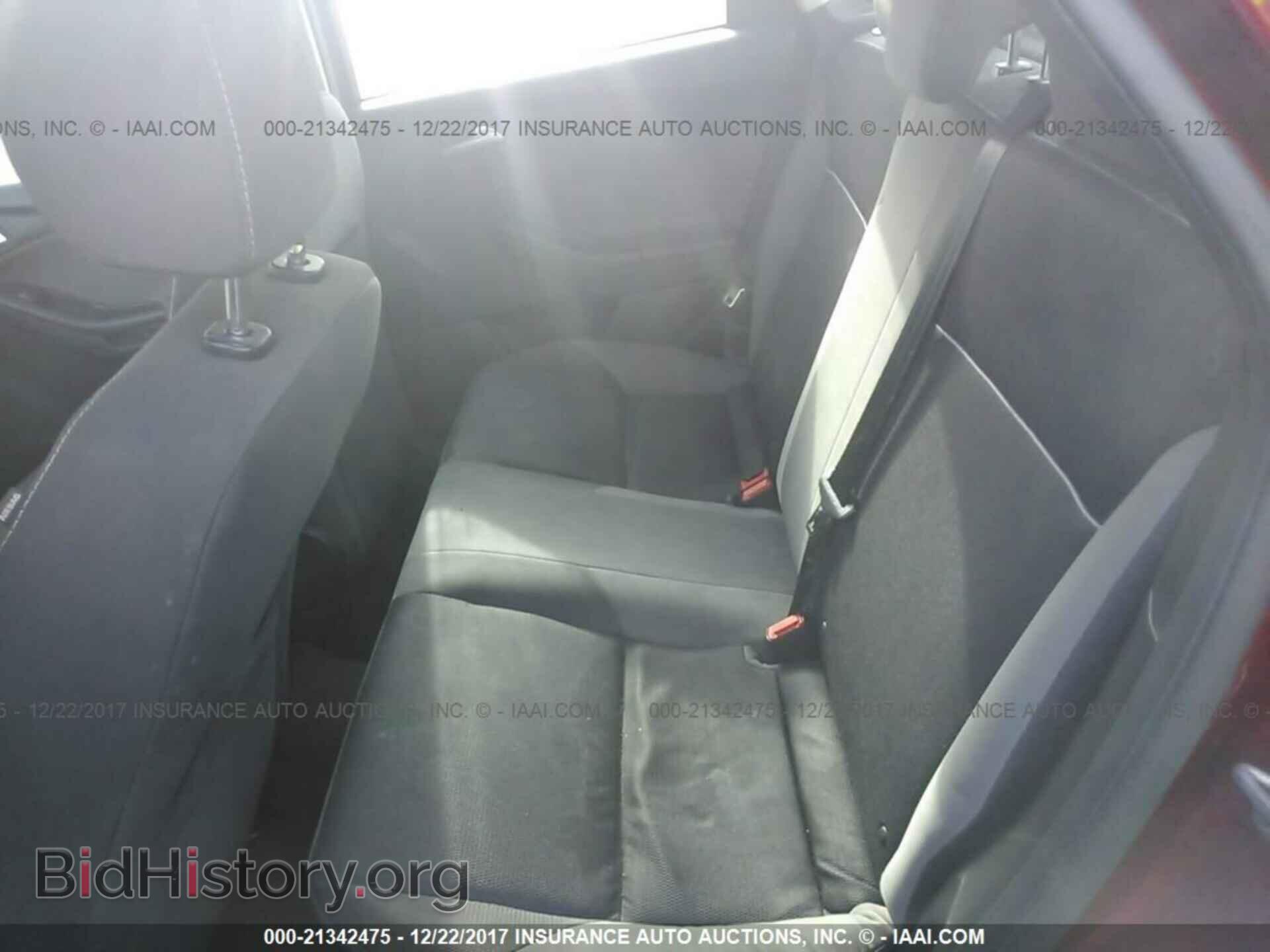 2013 Ford Focus - VIN: 1FADP3F24DL314915 - Photo 8