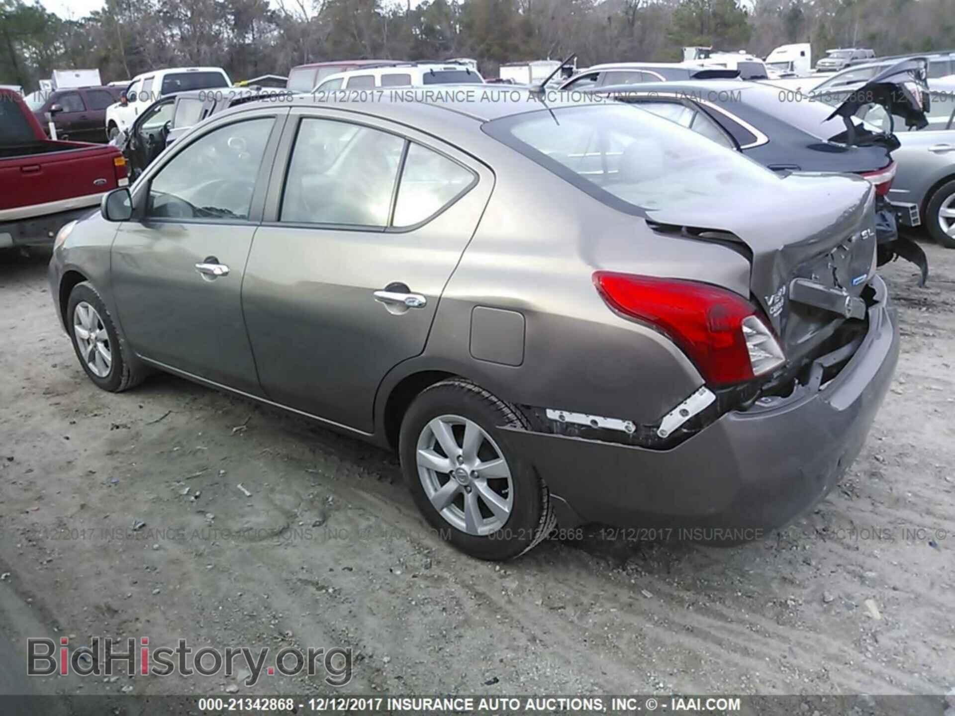 2012 Nissan Versa - VIN: 3N1CN7AP1CL859367 - Фото 3