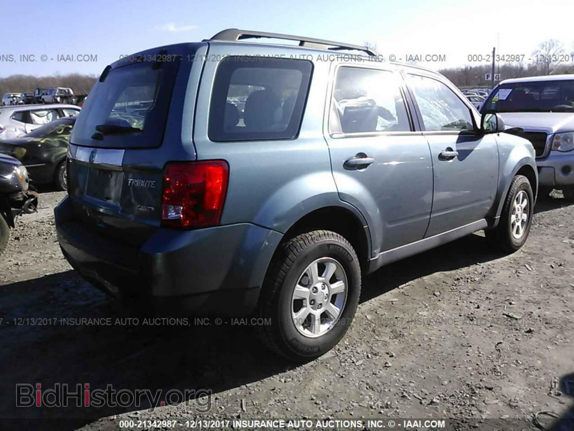 2011 Mazda Tribute - VIN: 4F2CY9C74BKM06020 - Фото 4