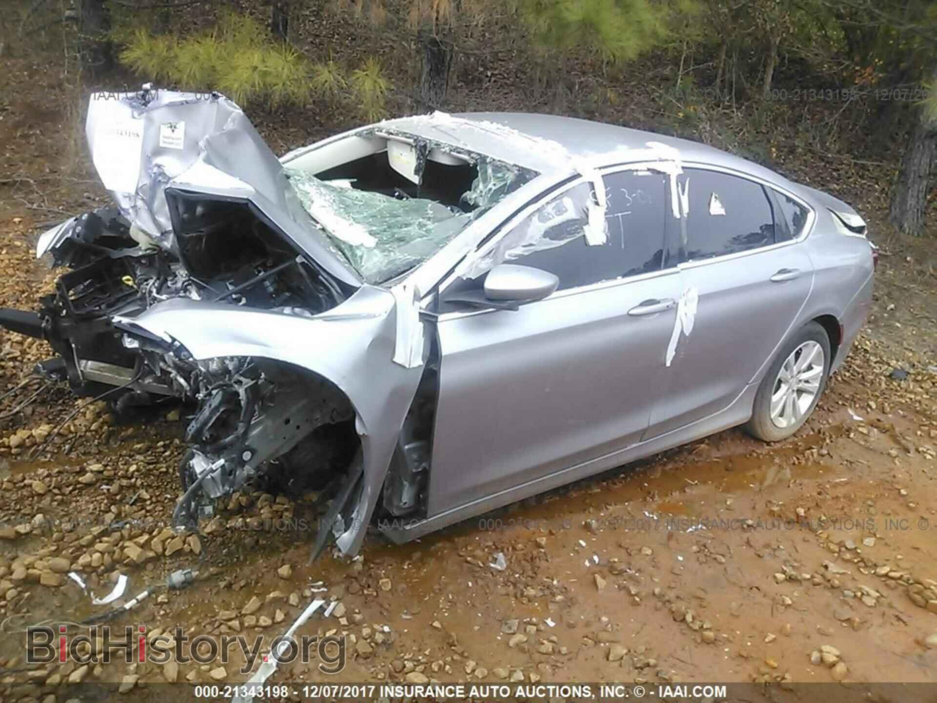 2015 Chrysler 200 - VIN: 1C3CCCAB9FN595968 - Фото 2