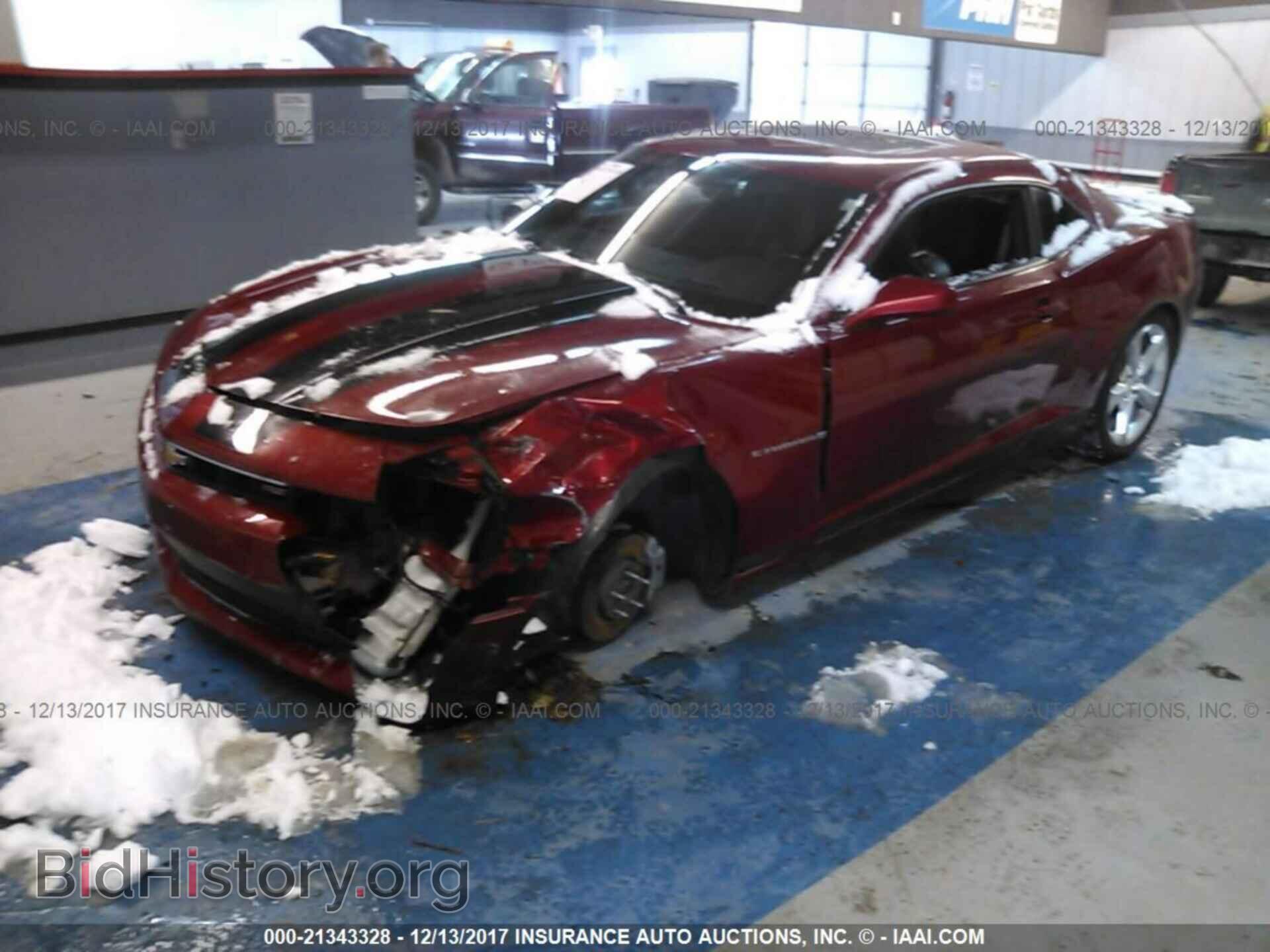 2014 Chevrolet Camaro - VIN: 2G1FC1E32E9219476 - Photo 2