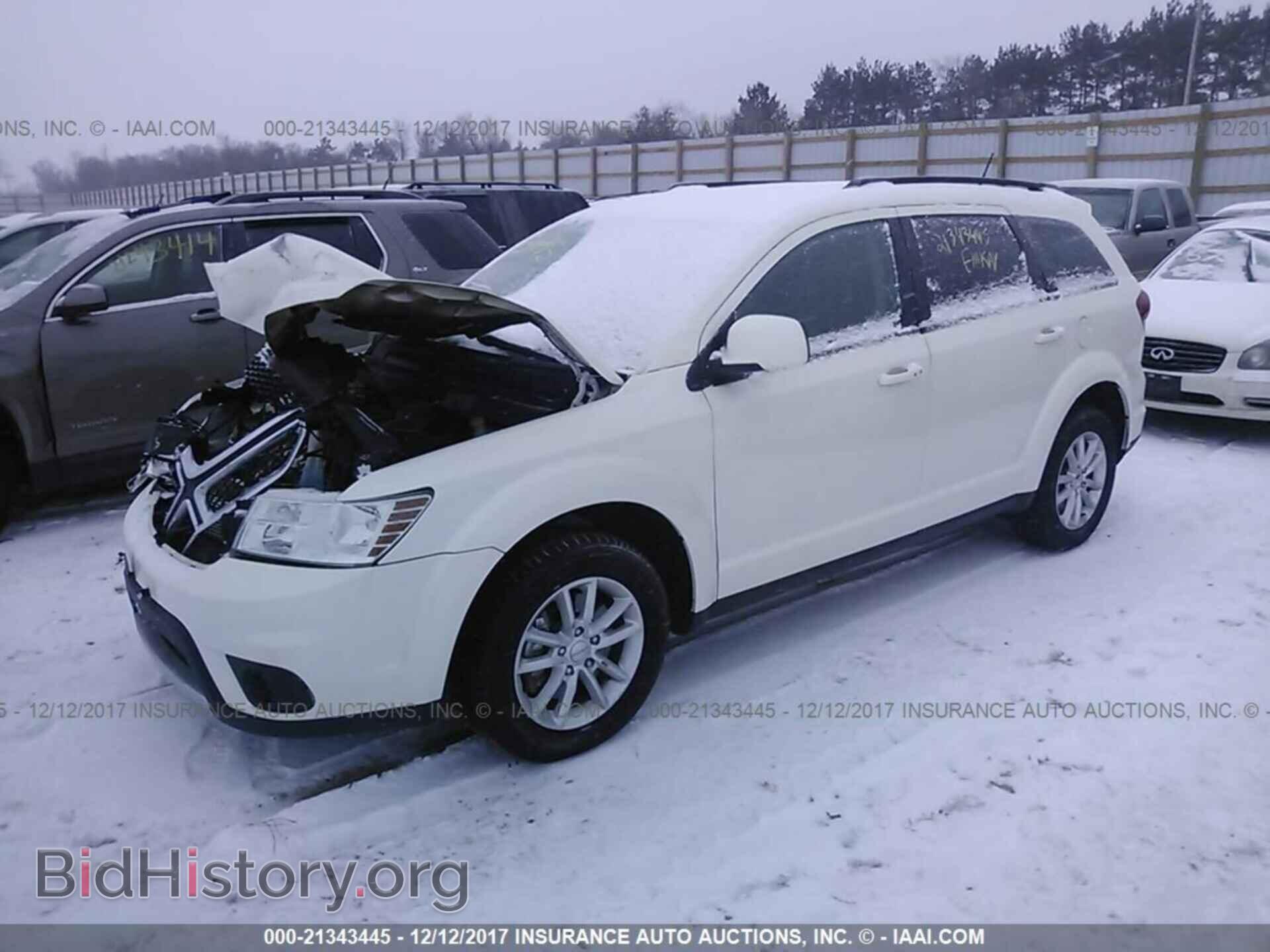 2017 Dodge Journey - VIN: 3C4PDDBG2HT548858 - Фото 2
