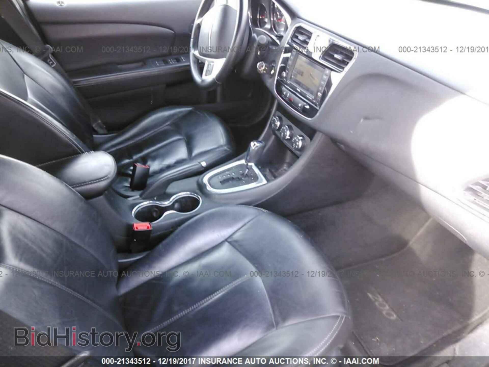 2012 Chrysler 200 - VIN: 1C3CCBCG8CN326200 - Фото 5
