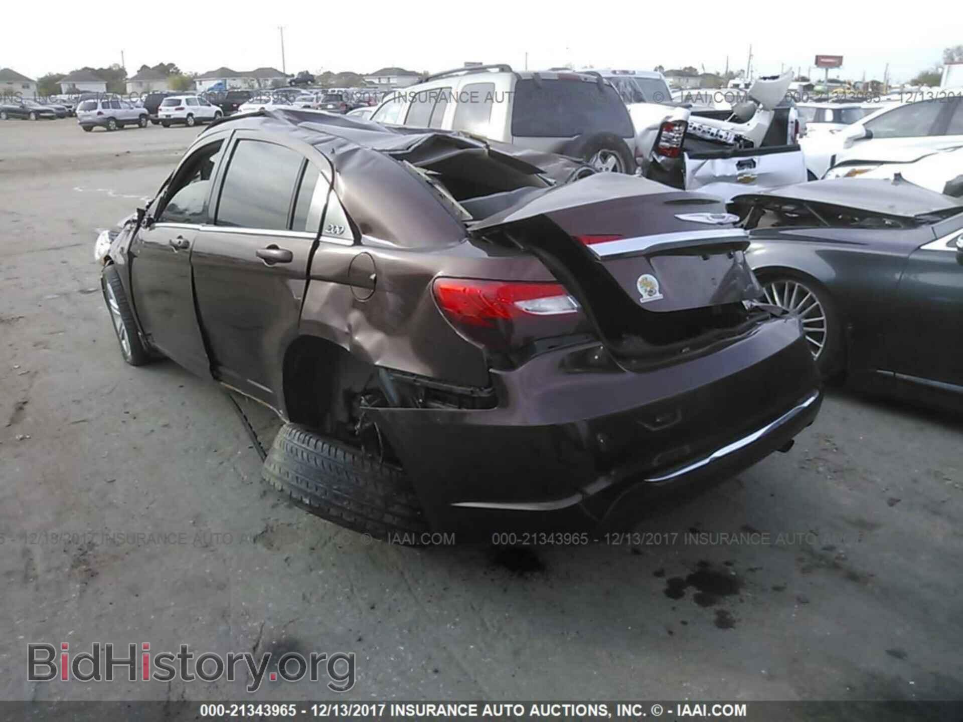 2012 Chrysler 200 - VIN: 1C3CCBBB1CN236618 - Фото 3