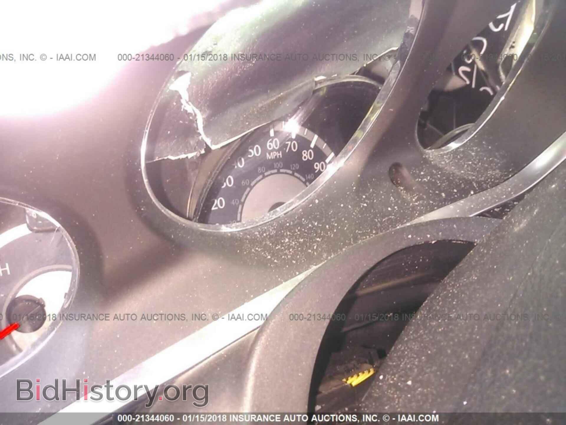 2011 Chrysler 200 - VIN: 1C3BC1FG4BN547986 - Photo 7