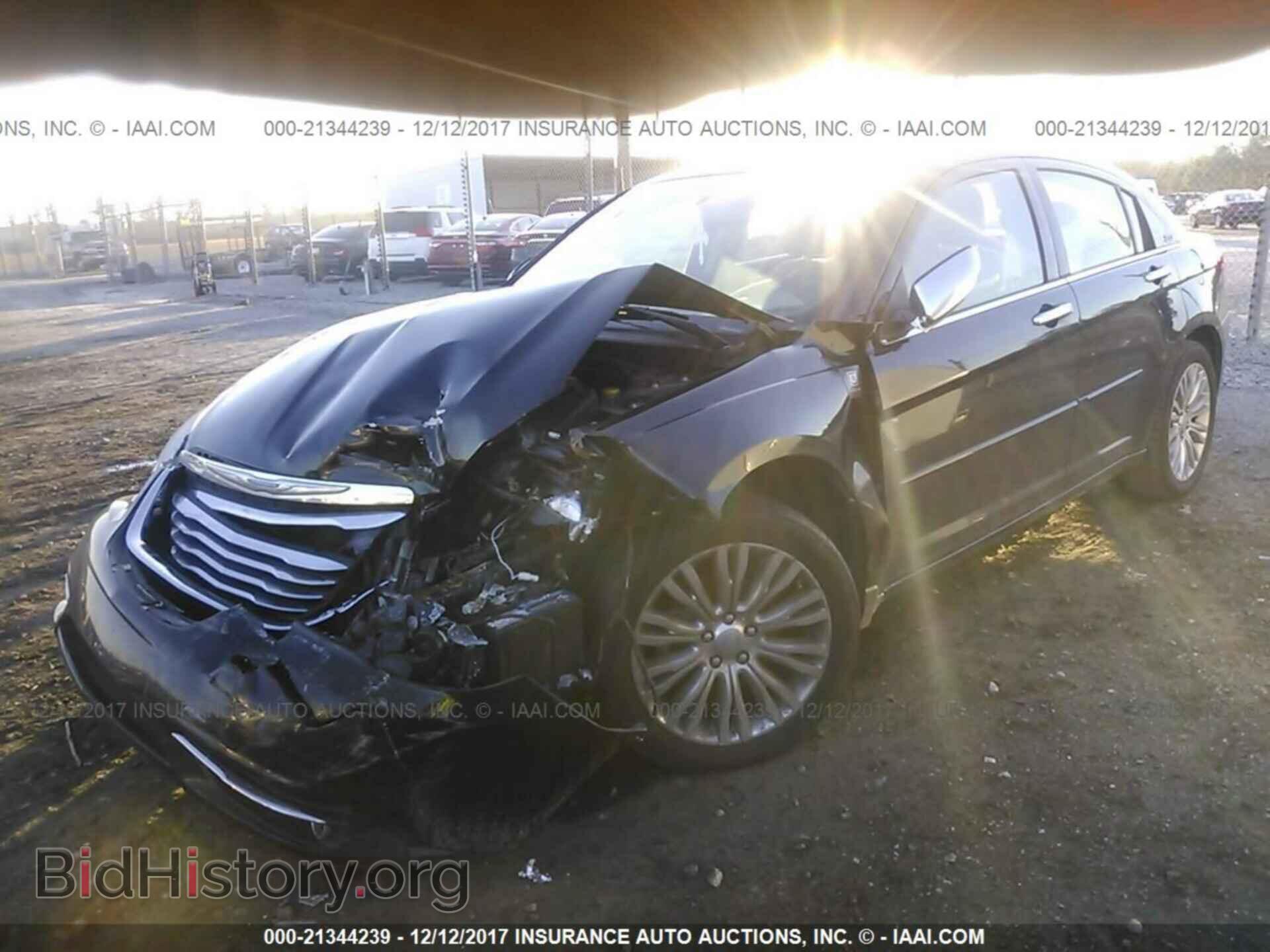 2012 Chrysler 200 - VIN: 1C3CCBCB6CN188466 - Фото 2