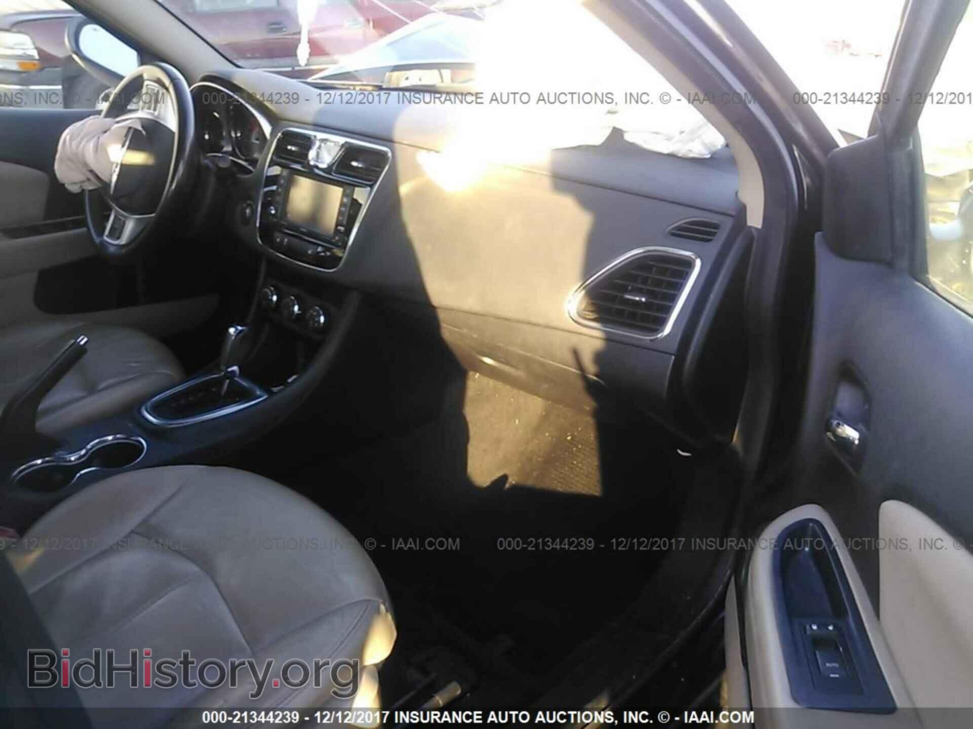 2012 Chrysler 200 - VIN: 1C3CCBCB6CN188466 - Фото 5