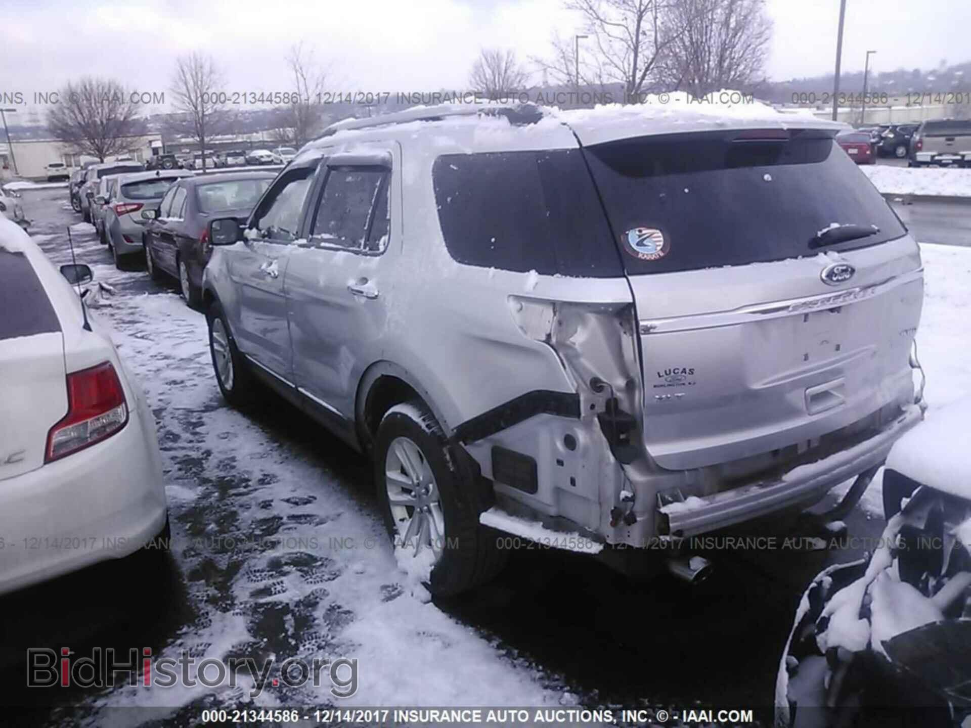 2014 Ford Explorer - VIN: 1FM5K8D84EGA05792 - Фото 3