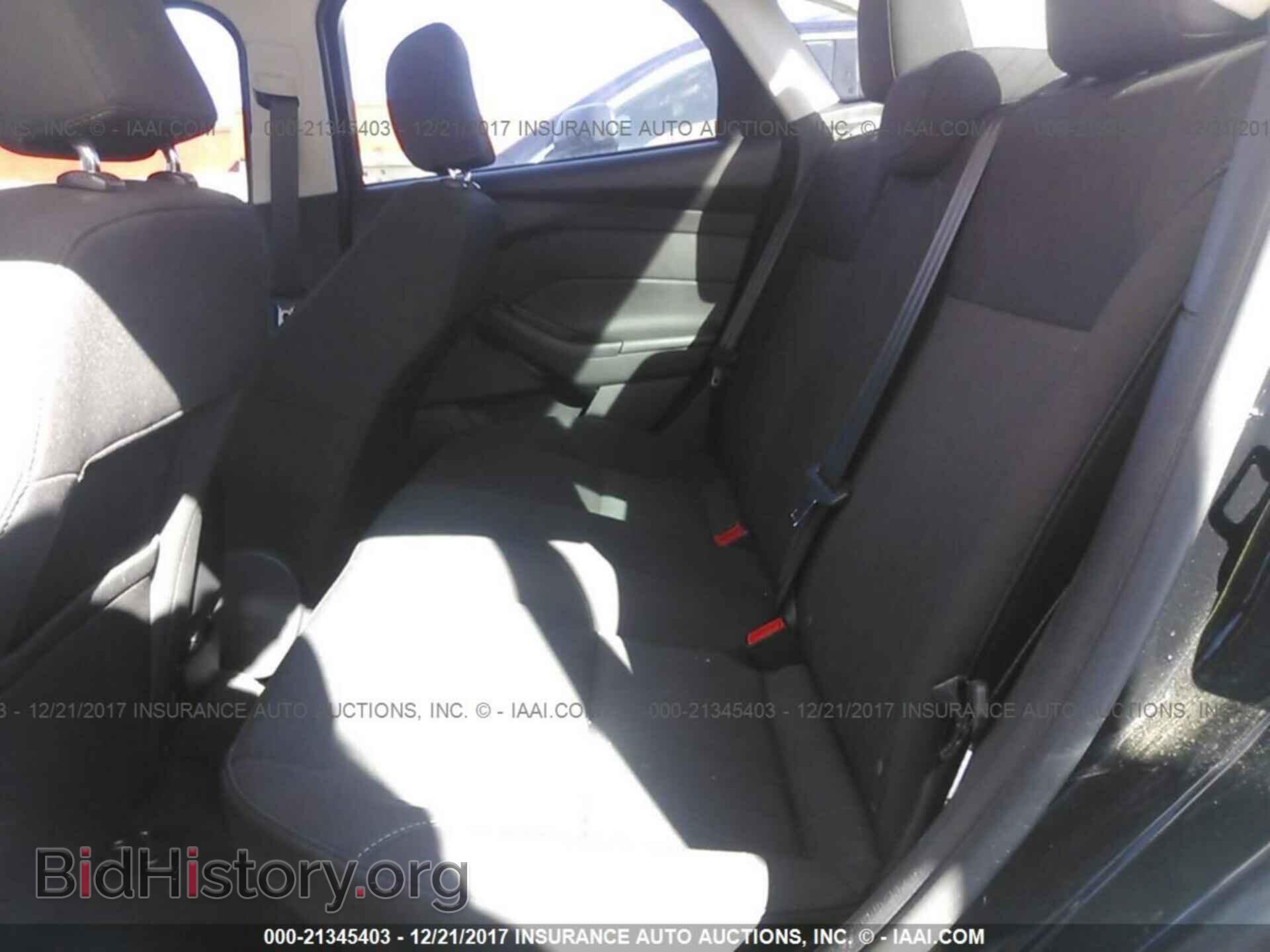 2017 Ford Focus - VIN: 1FADP3H21HL202611 - Photo 8