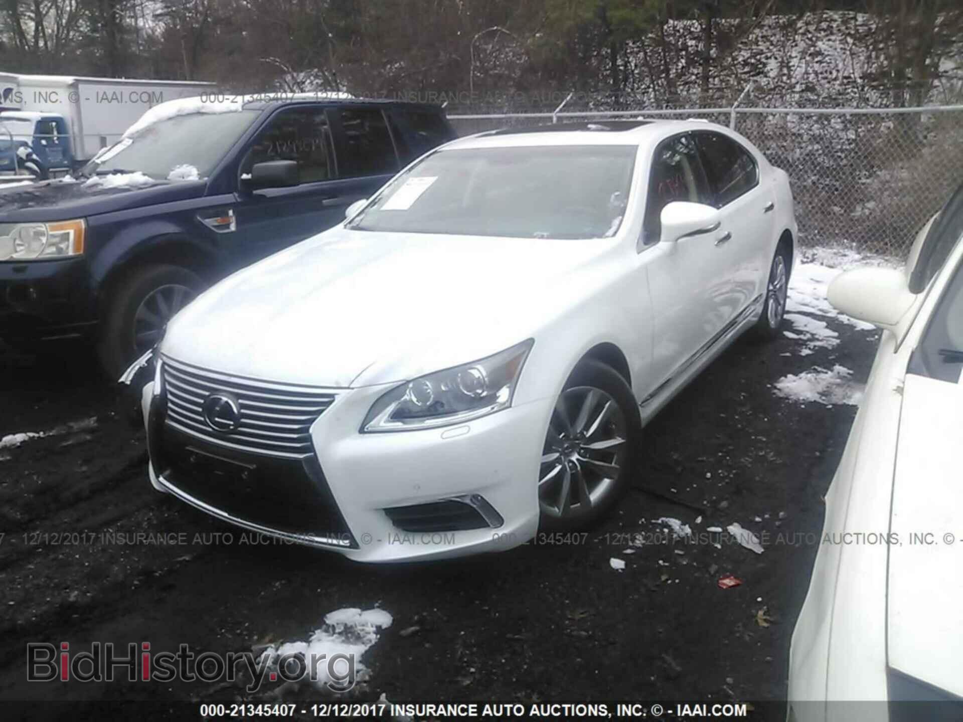 2015 Lexus Ls - VIN: JTHCL5EF3F5025564 - Фото 2