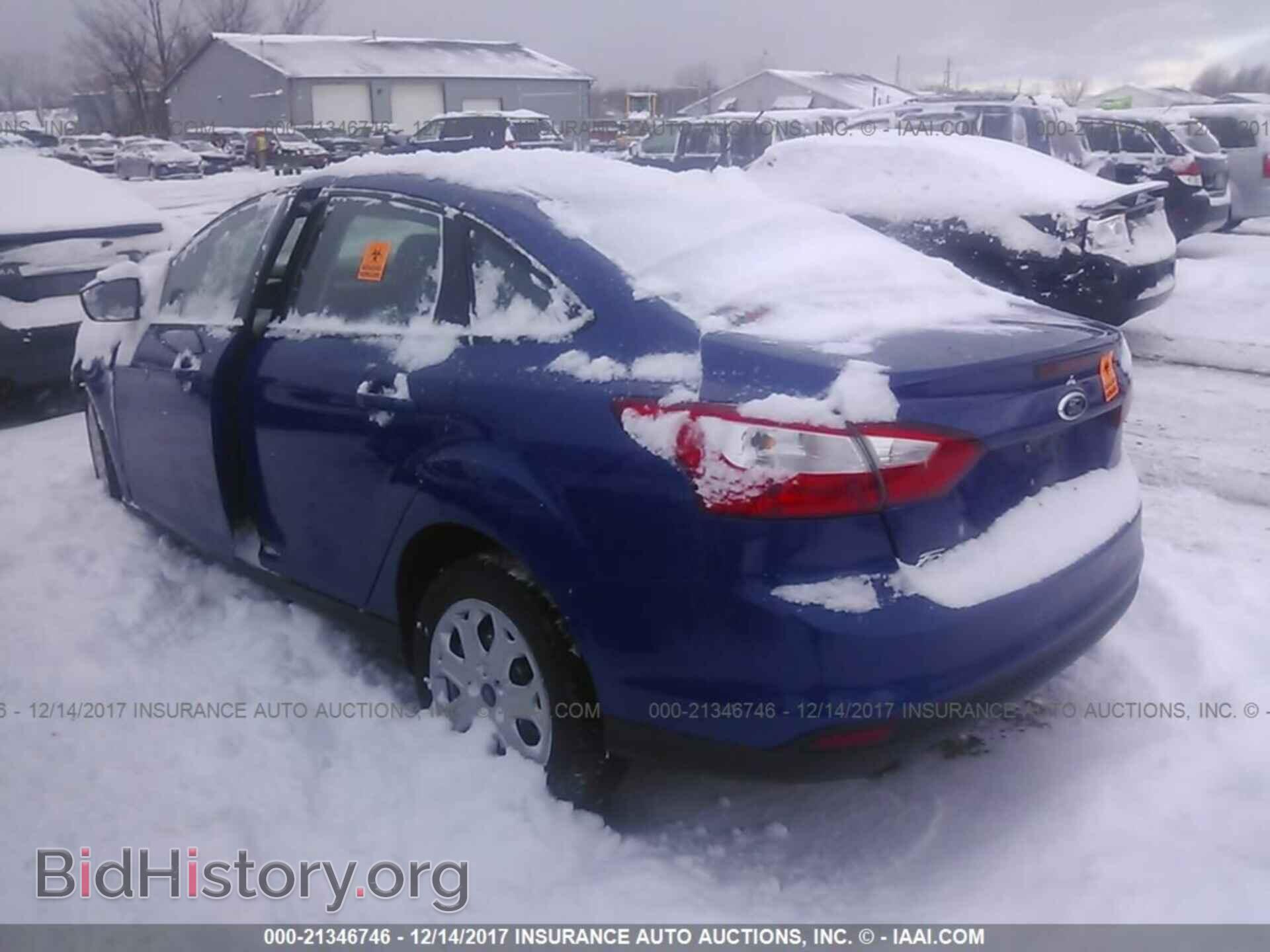 2012 Ford Focus - VIN: 1FAHP3F21CL414406 - Фото 3