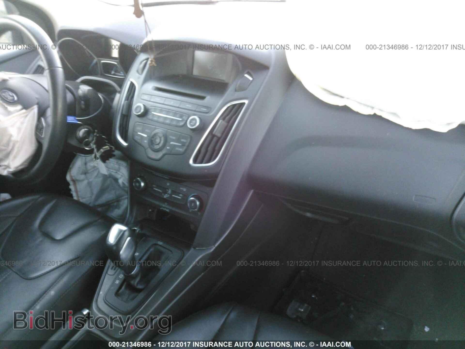 2016 Ford Focus - VIN: 1FADP3F20GL307979 - Фото 5