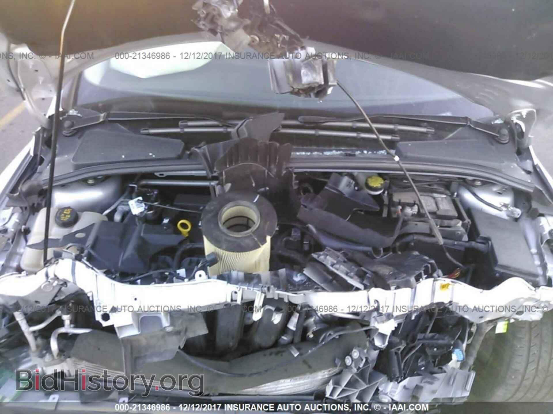 2016 Ford Focus - VIN: 1FADP3F20GL307979 - Фото 10