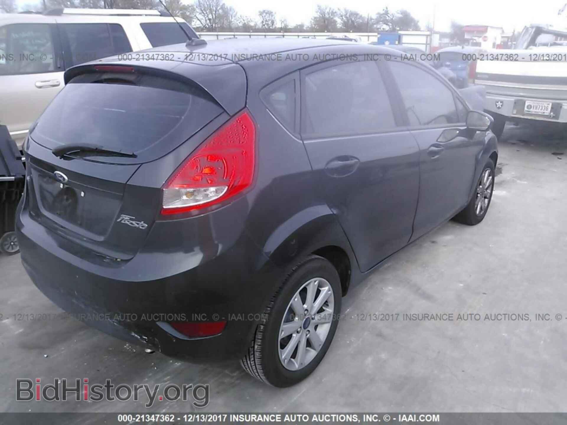 2011 Ford Fiesta - VIN: 3FADP4EJ9BM176444 - Фото 4