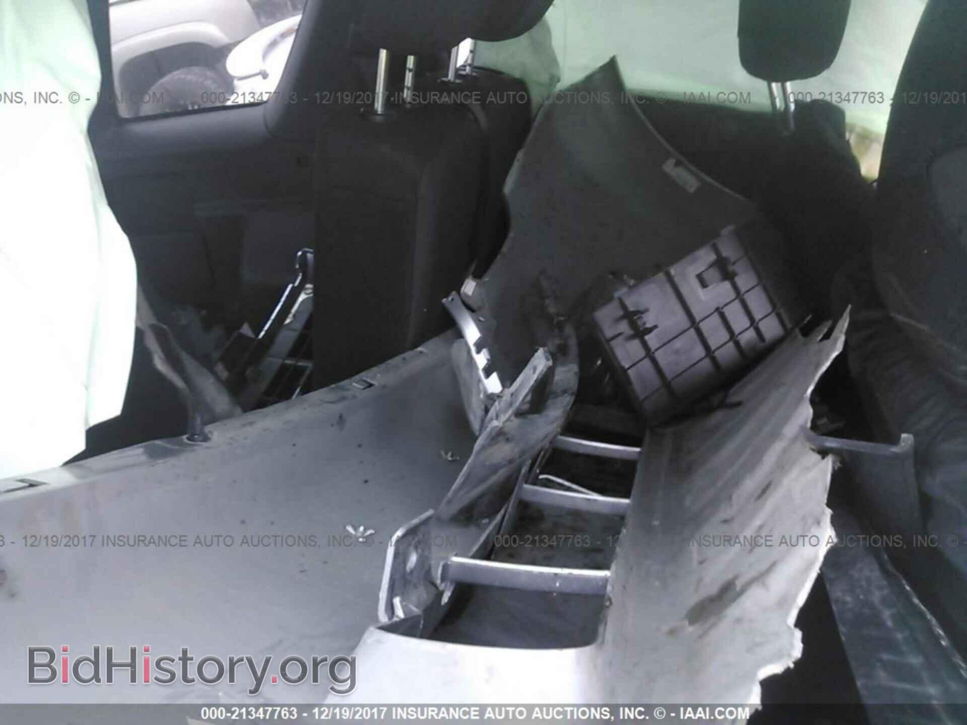 2012 Ford Escape - VIN: 1FMCU9DG8CKC44061 - Photo 8