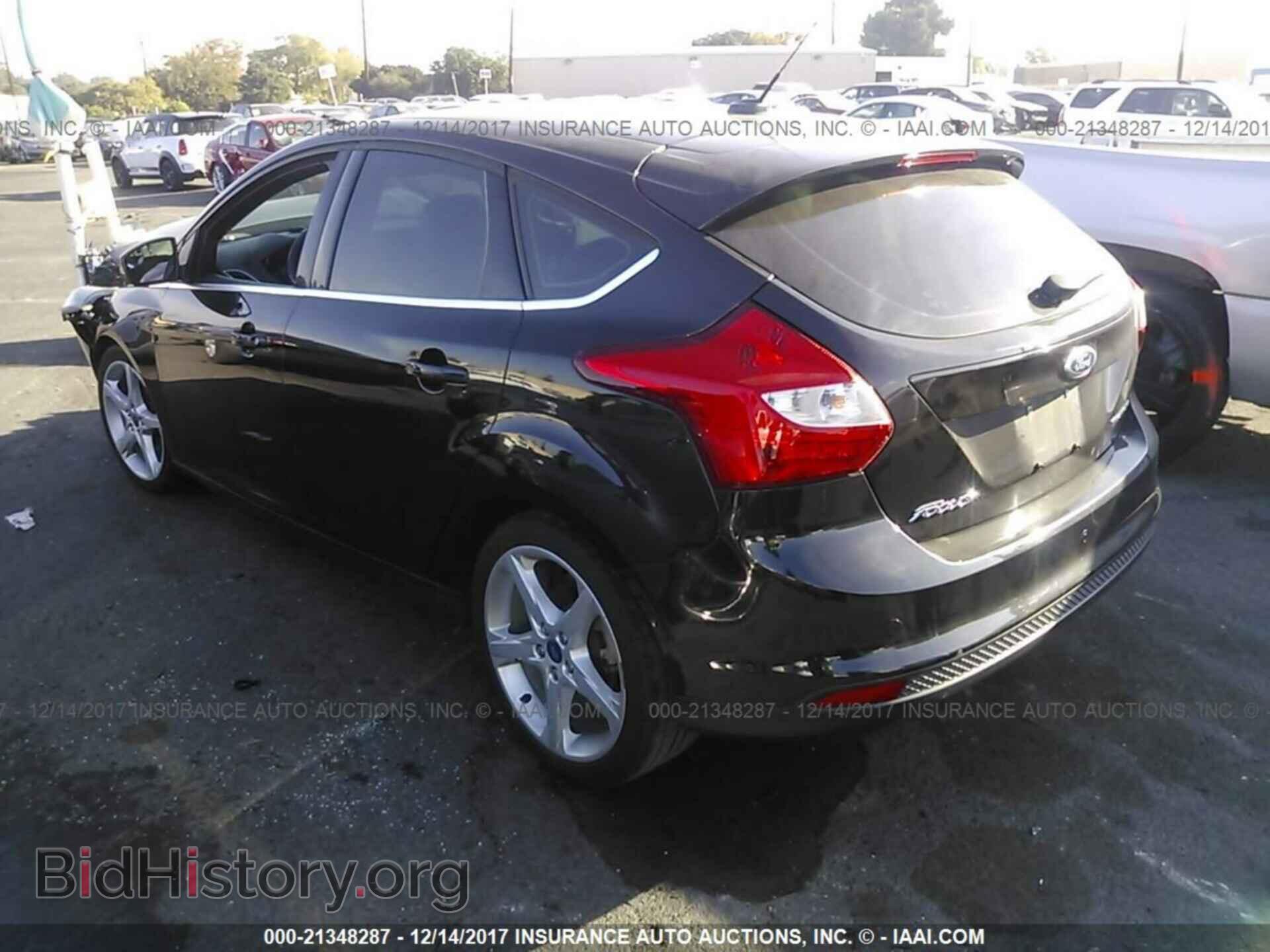 2012 Ford Focus - VIN: 1FAHP3N23CL392104 - Photo 3