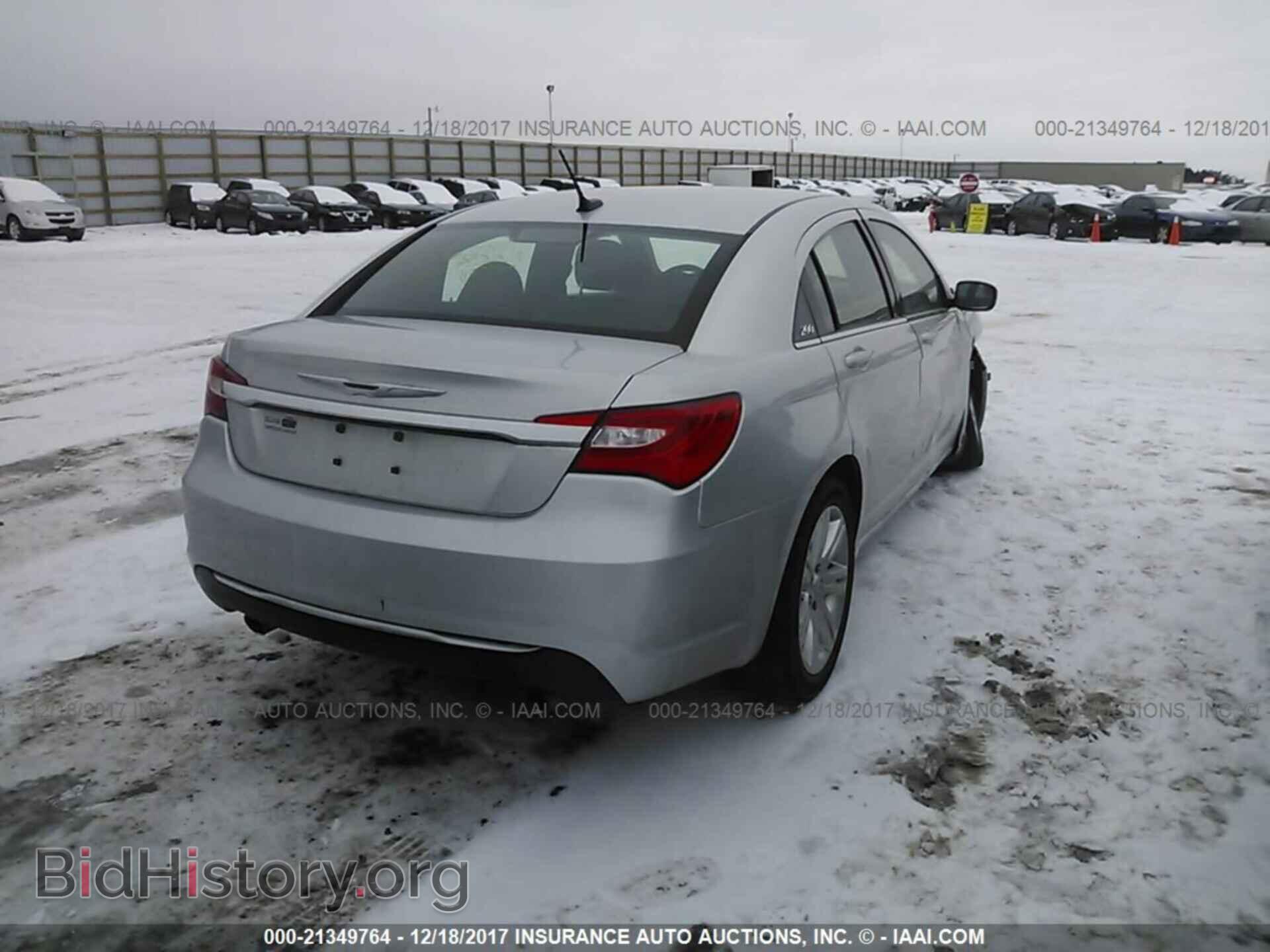 2011 Chrysler 200 - VIN: 1C3BC1FG2BN624368 - Фото 4