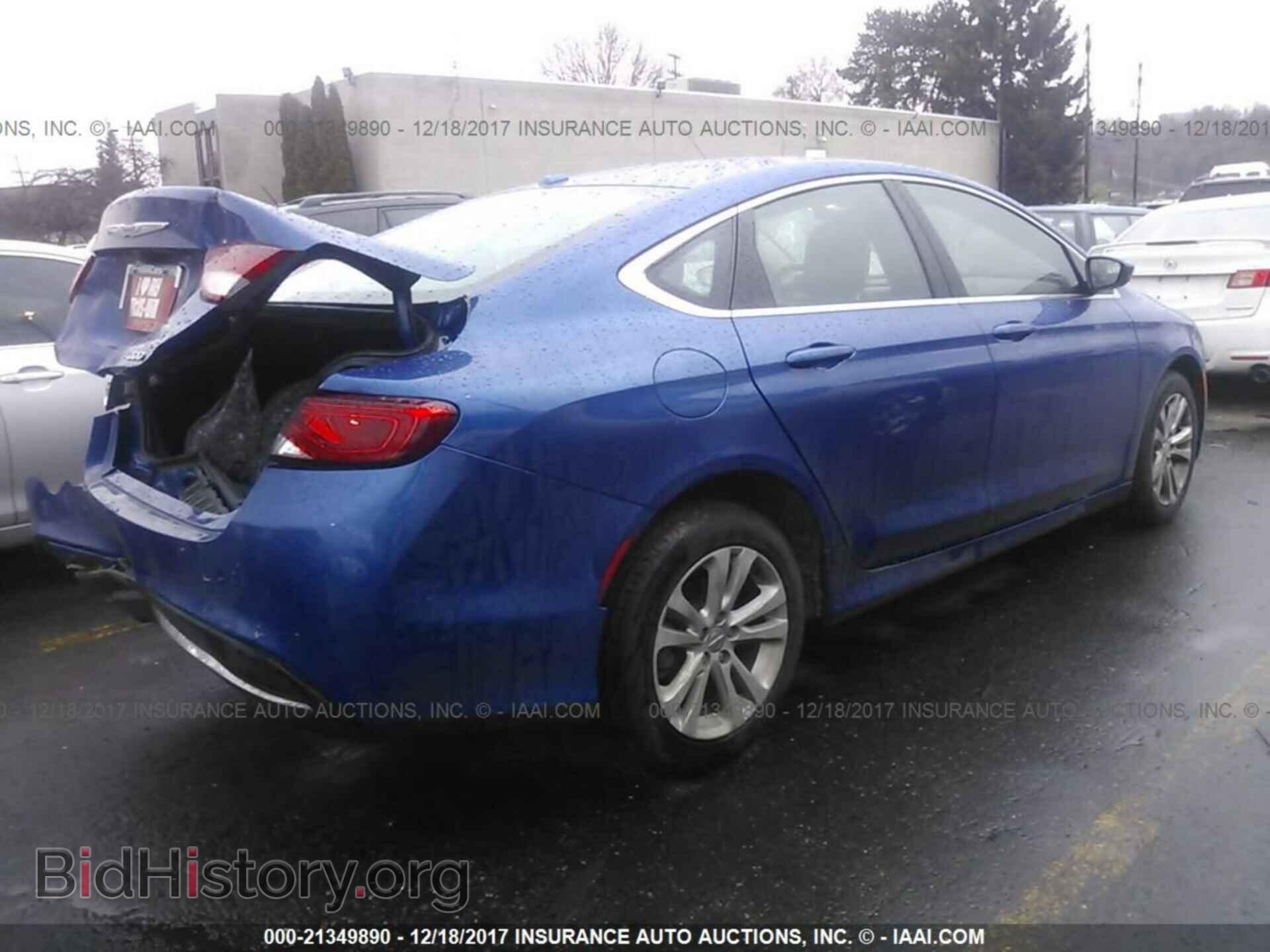2015 Chrysler 200 - VIN: 1C3CCCAB8FN741065 - Photo 4