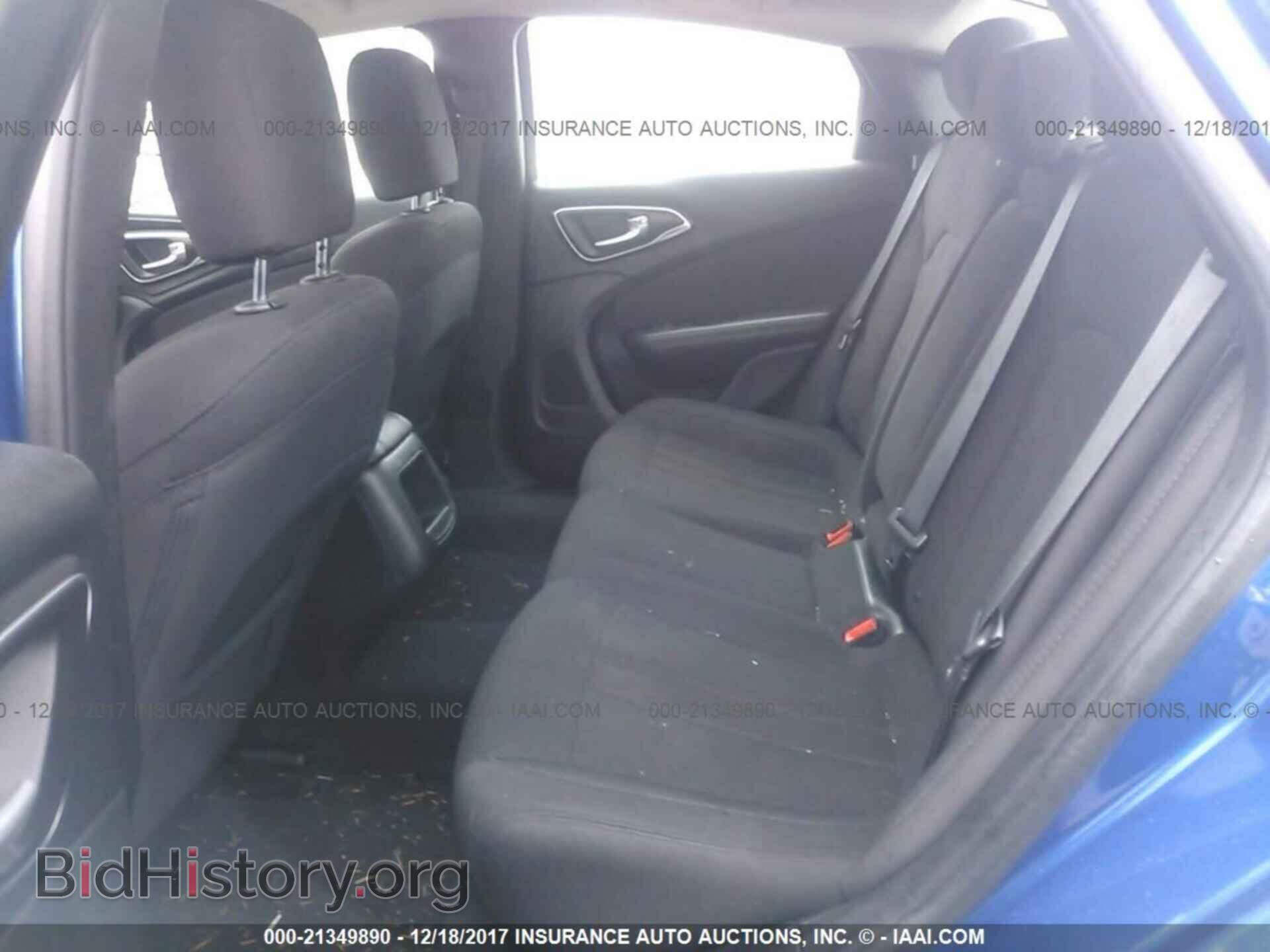 2015 Chrysler 200 - VIN: 1C3CCCAB8FN741065 - Photo 8