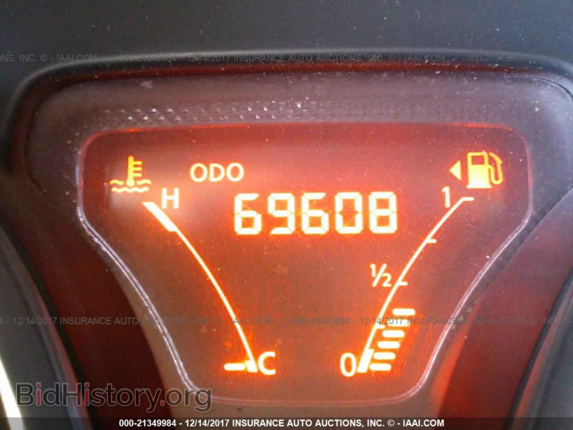 2014 Nissan Versa note - VIN: 3N1CE2CP2EL420357 - Фото 7