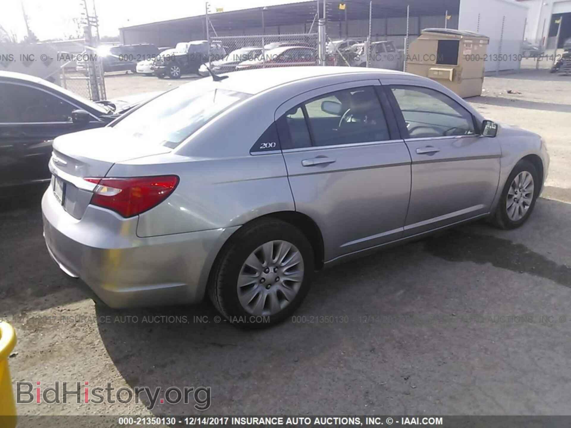 2013 Chrysler 200 - VIN: 1C3CCBAB5DN641318 - Фото 4