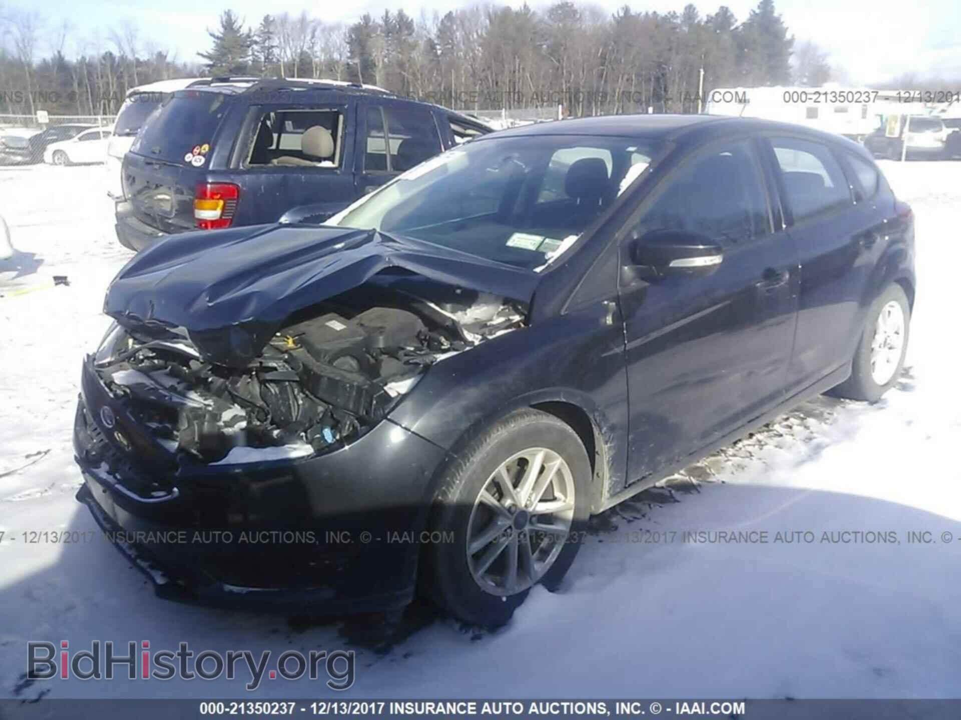 2015 Ford Focus - VIN: 1FADP3K20FL283364 - Photo 2