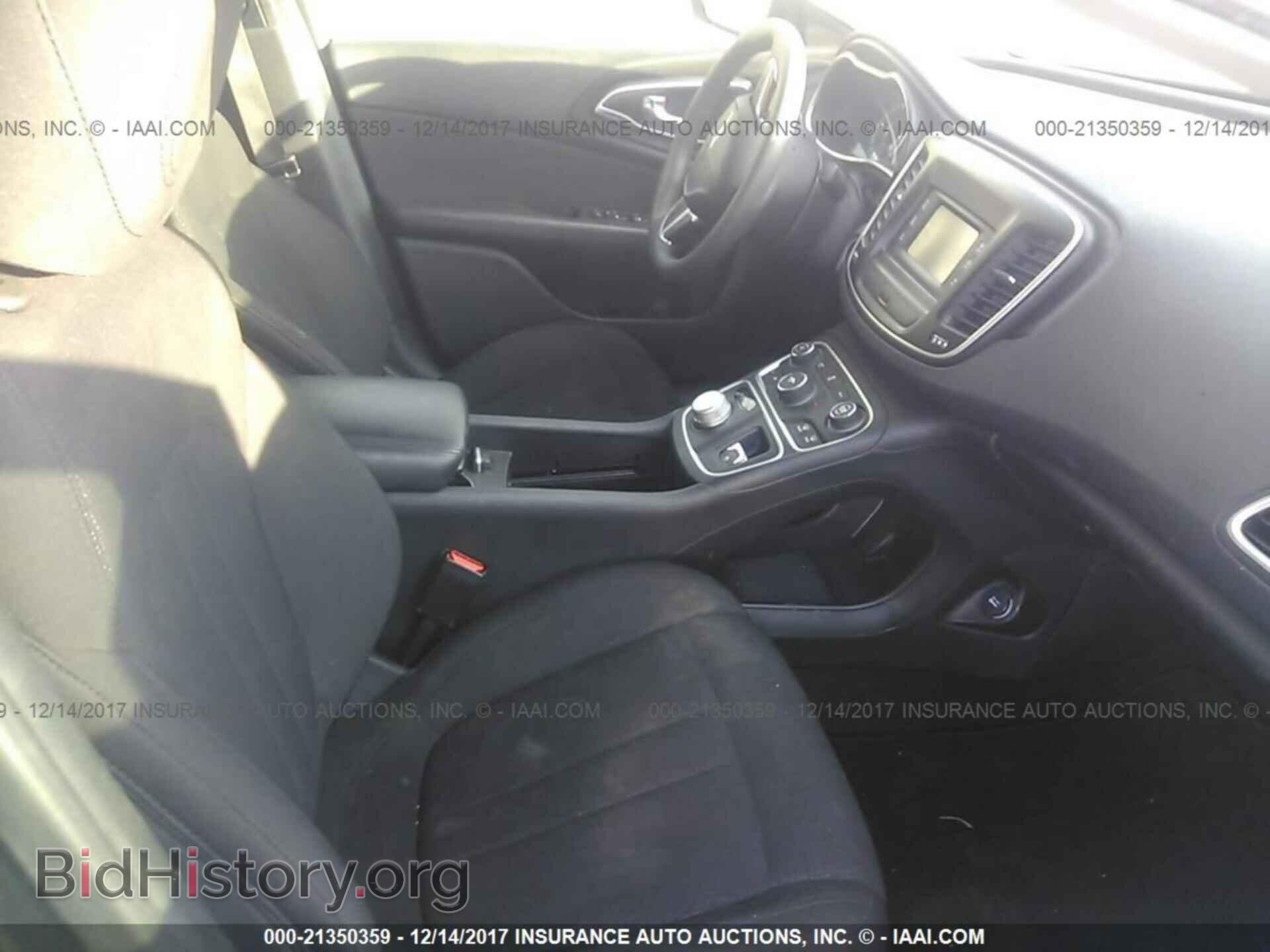 2015 Chrysler 200 - VIN: 1C3CCCAB7FN729604 - Photo 5