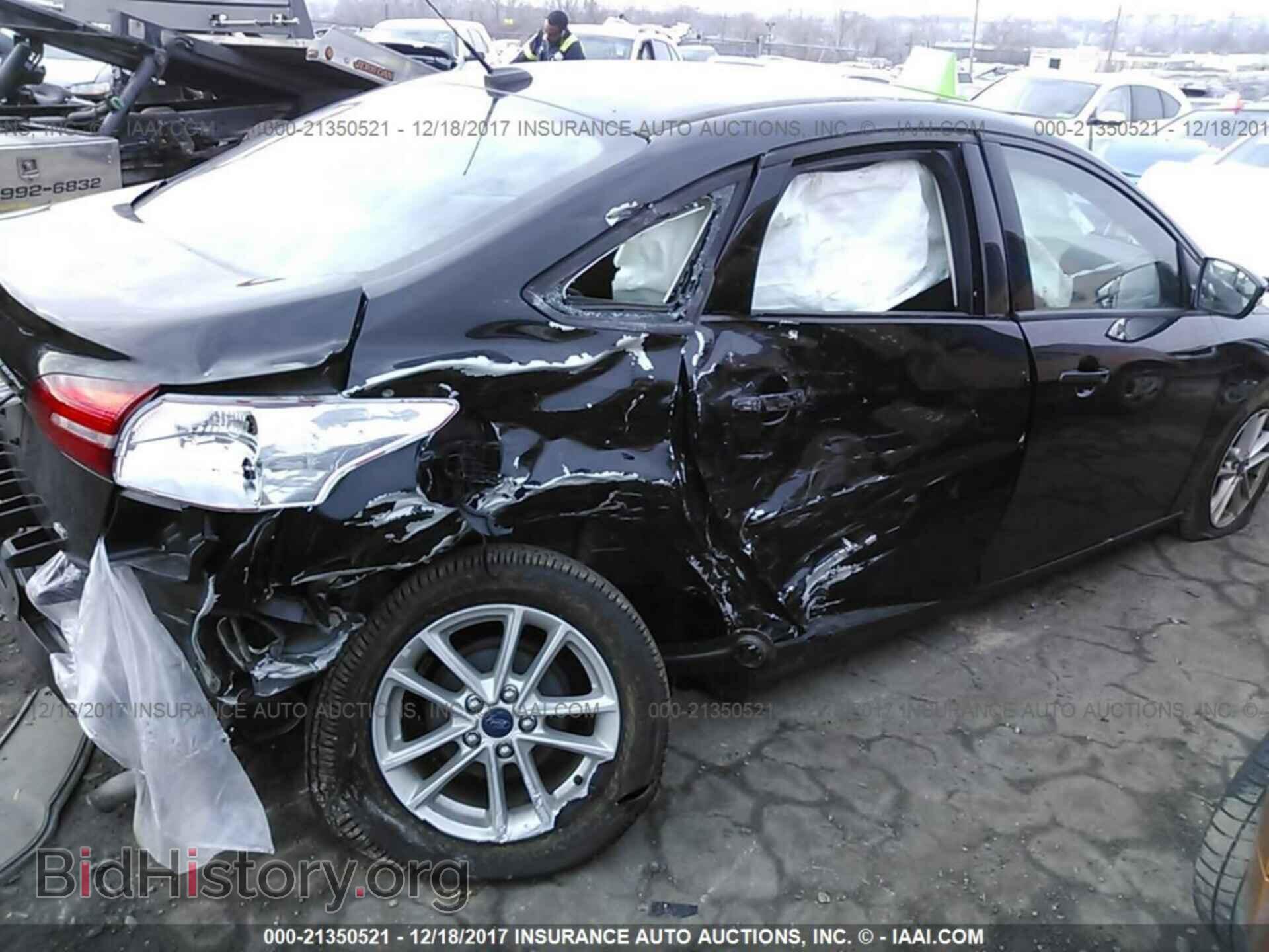 2015 Ford Focus - VIN: 1FADP3F23FL229065 - Photo 6