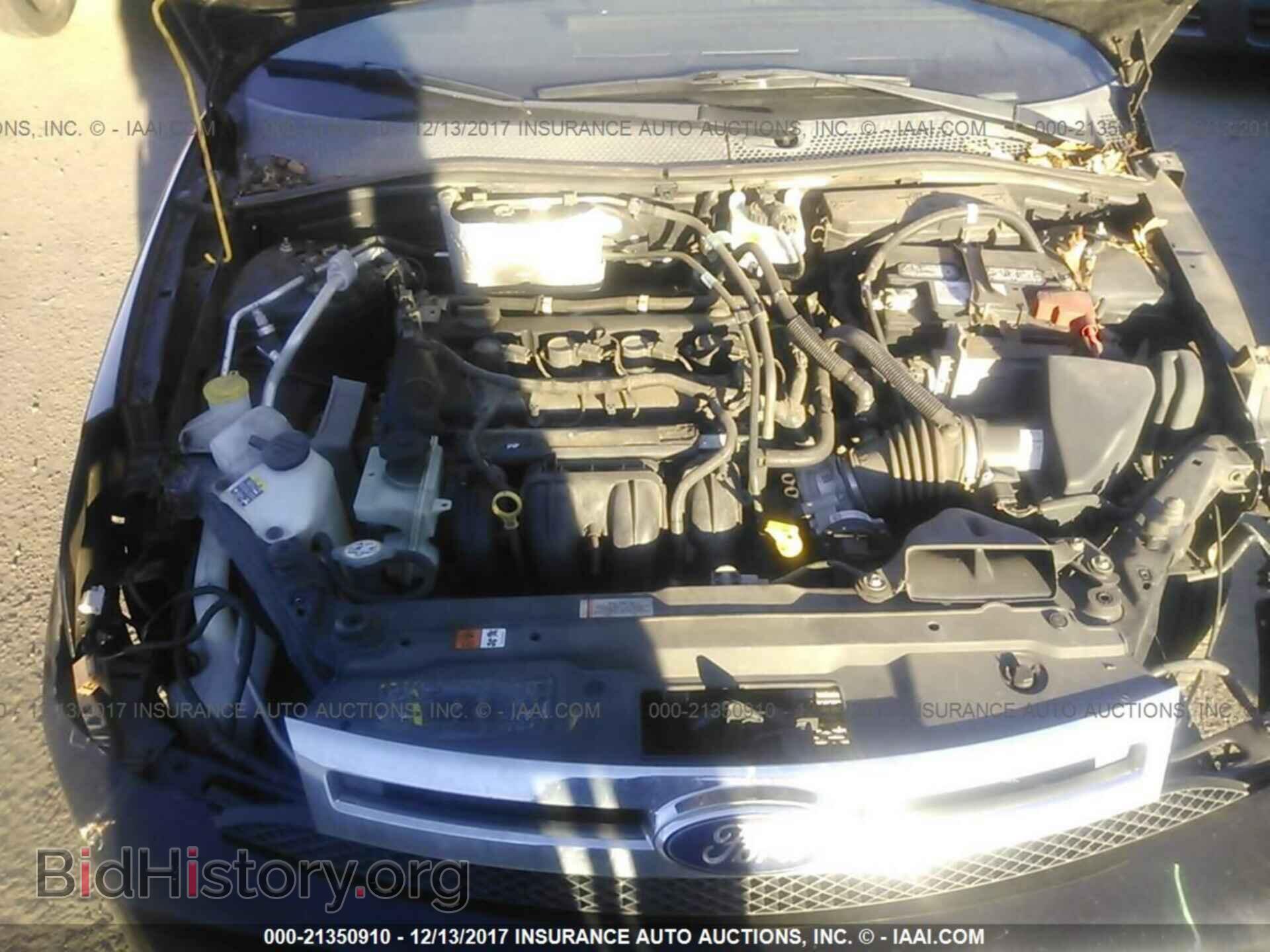 2011 Ford Focus - VIN: 1FAHP3FN1BW101203 - Photo 10