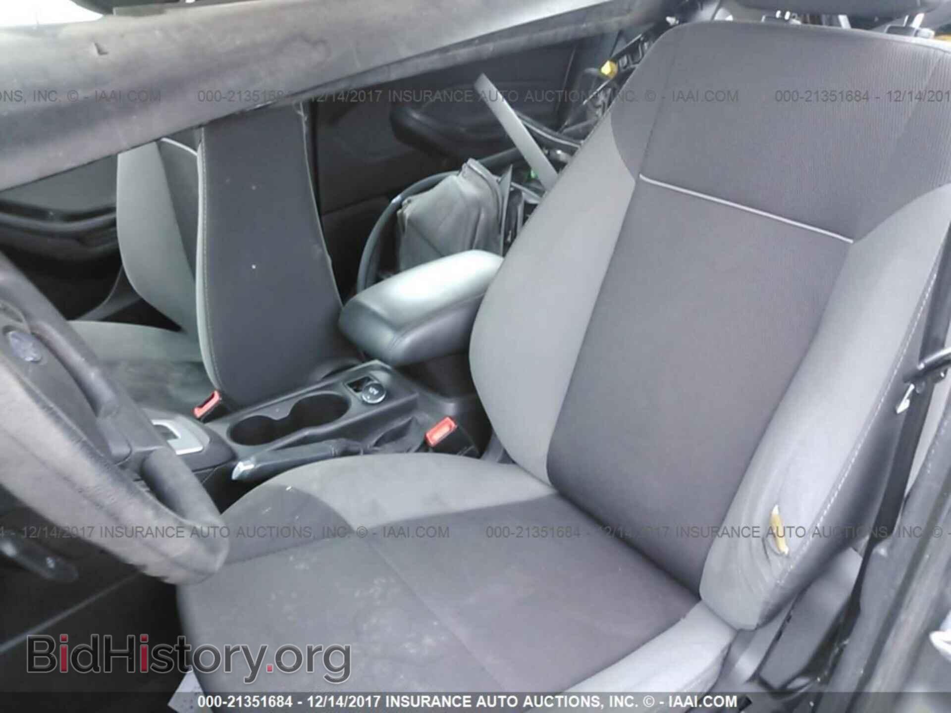 2013 Ford Focus - VIN: 1FADP3F27DL165187 - Photo 8