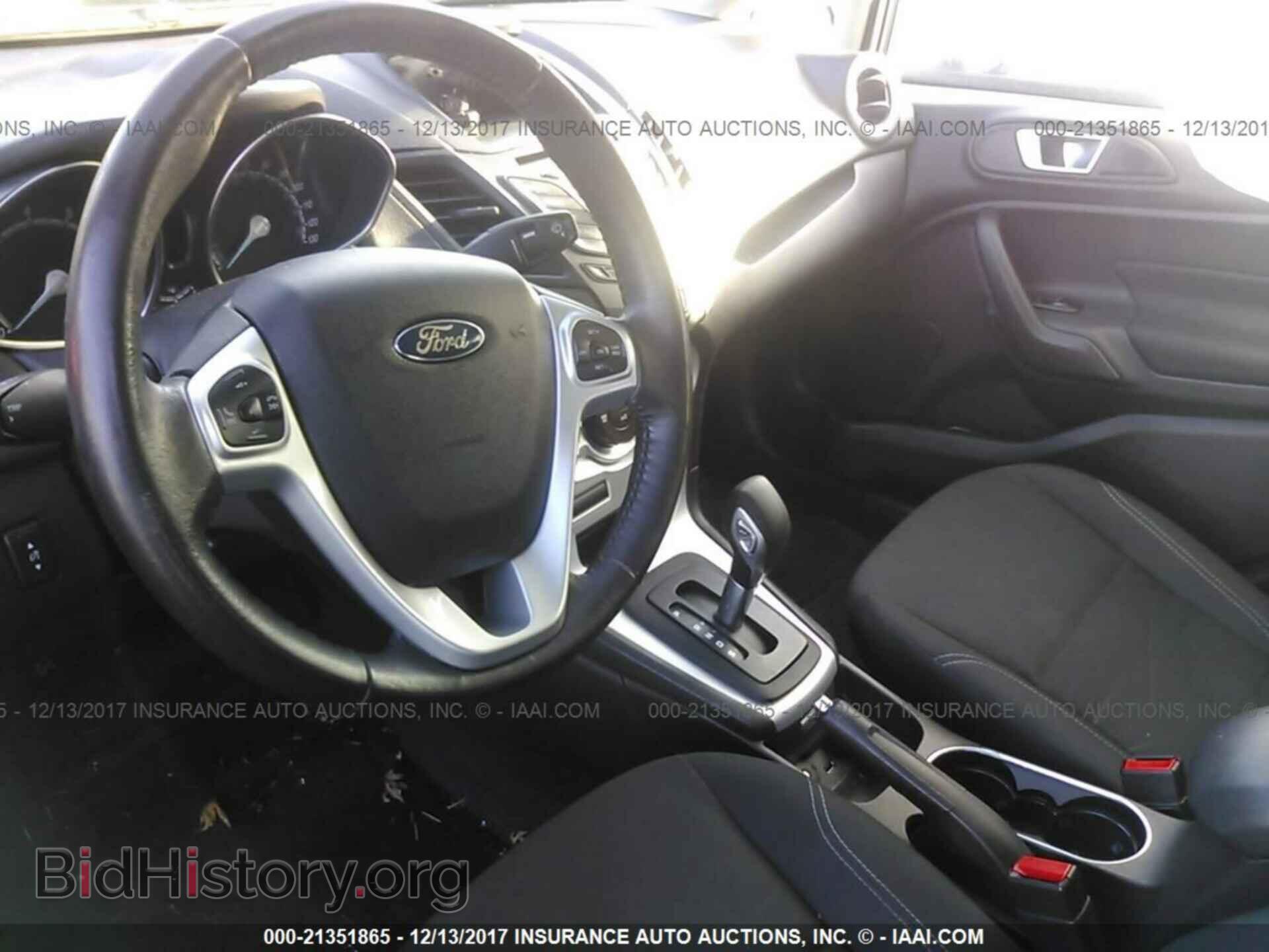 2014 Ford Fiesta - VIN: 3FADP4BJ5EM204104 - Фото 5