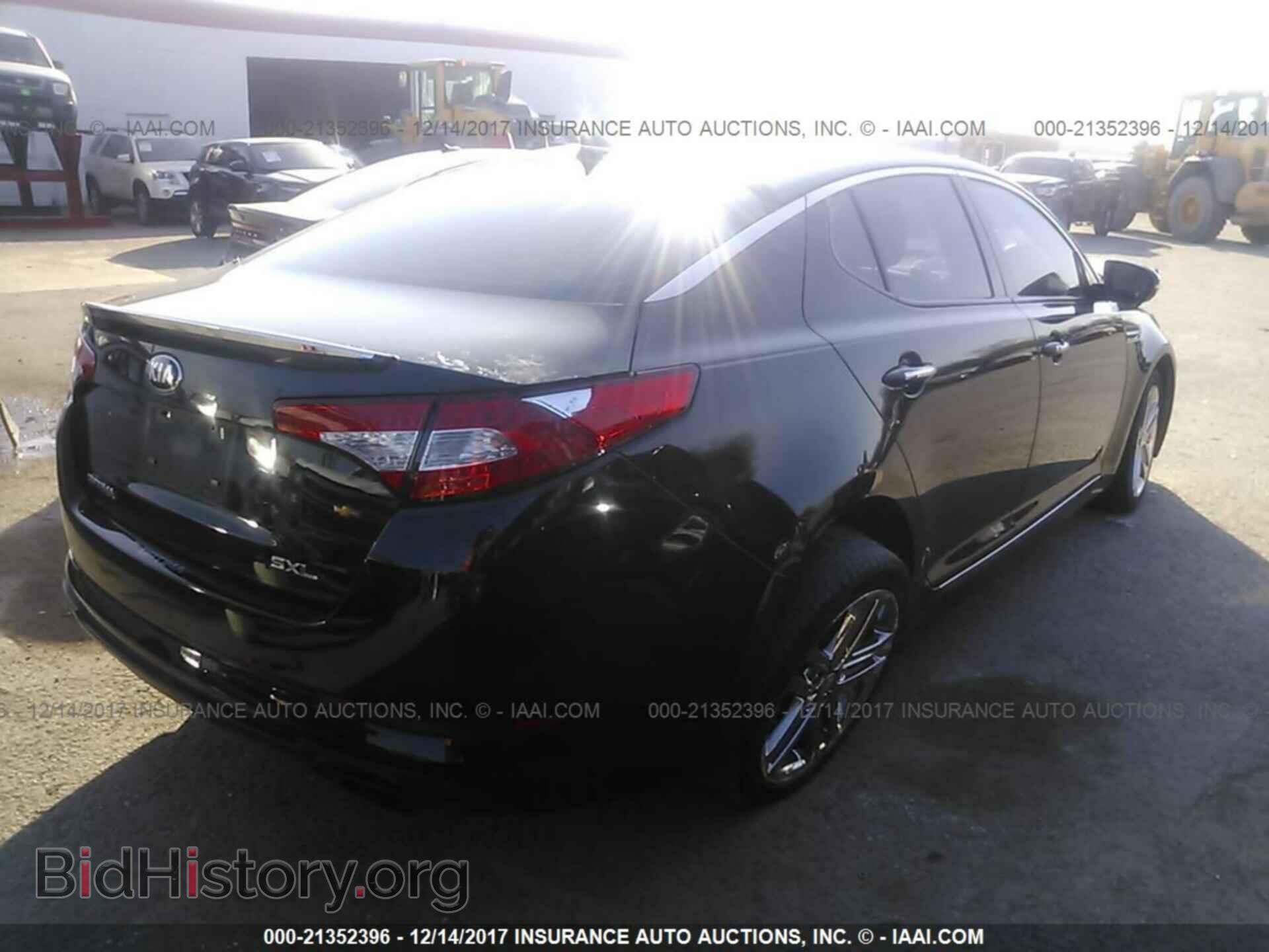 2013 Kia Optima - VIN: 5XXGR4A65DG091317 - Photo 4