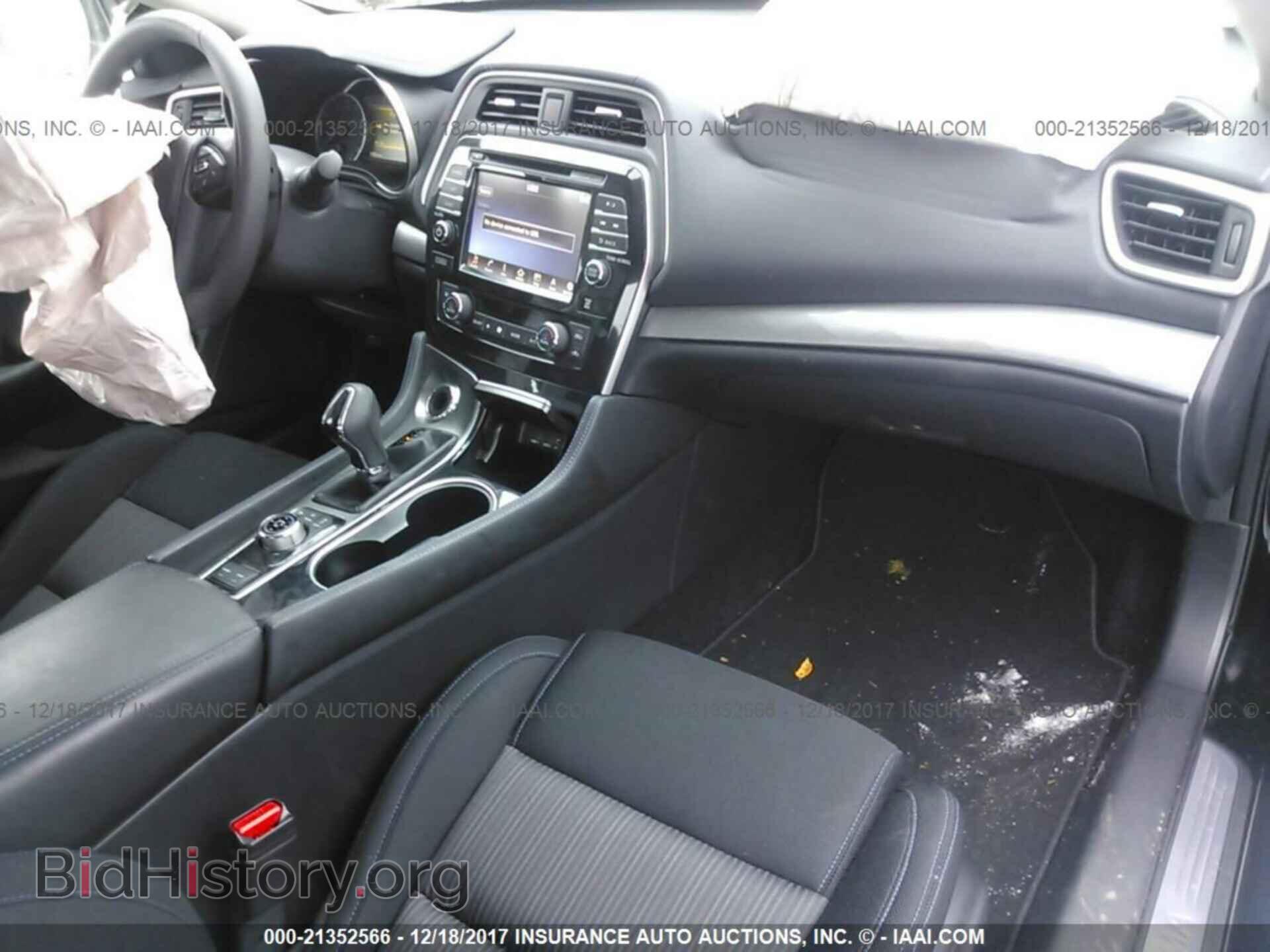2017 Nissan Maxima - VIN: 1N4AA6AP1HC442155 - Photo 5
