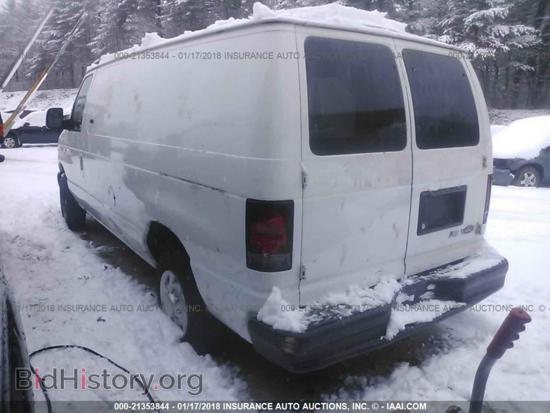 2012 Ford Econoline - VIN: 1FTNE1EL4CDA27005 - Фото 3