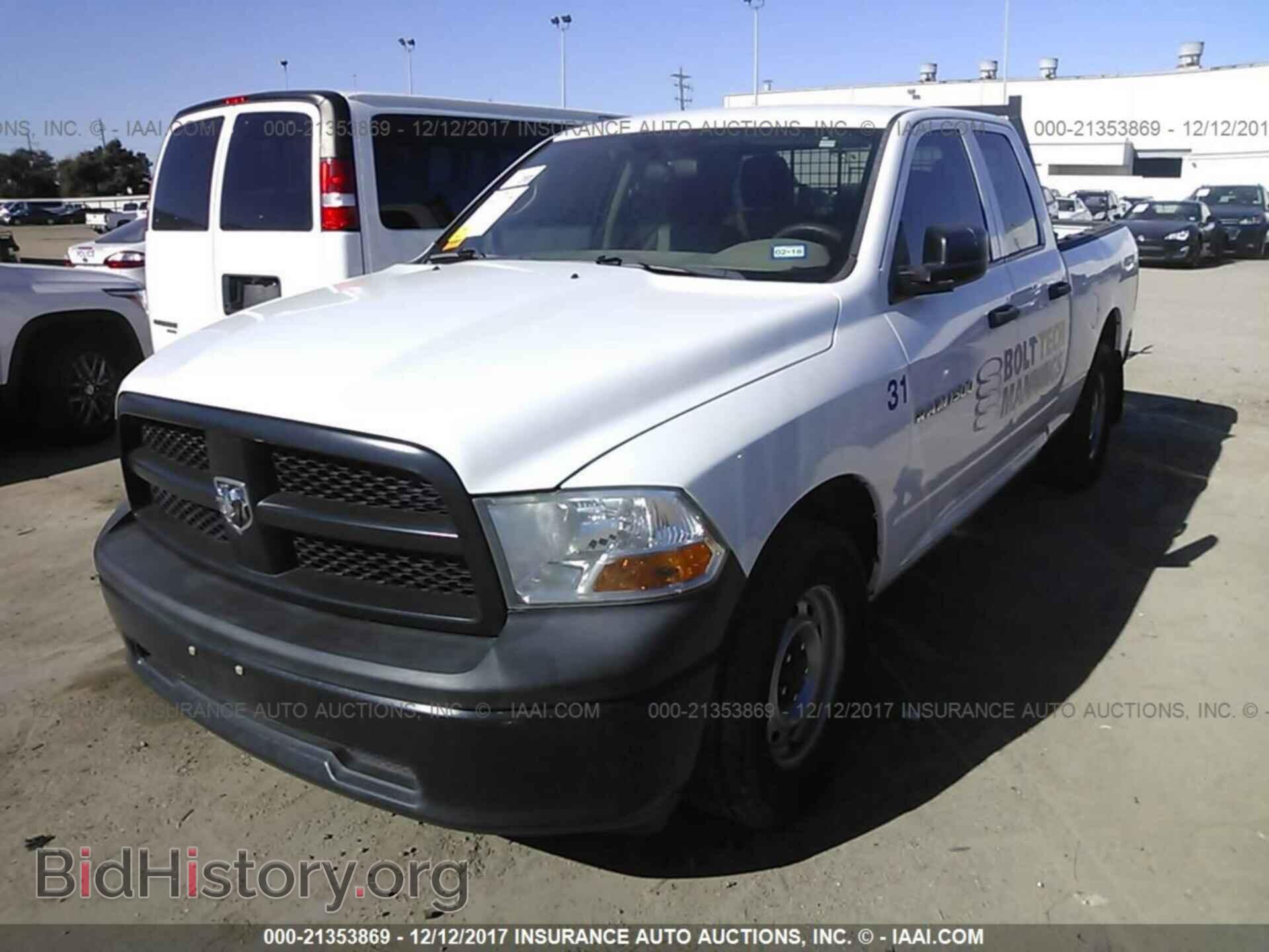 2012 Dodge Ram 1500 - VIN: 1C6RD7FP0CS143104 - Фото 2