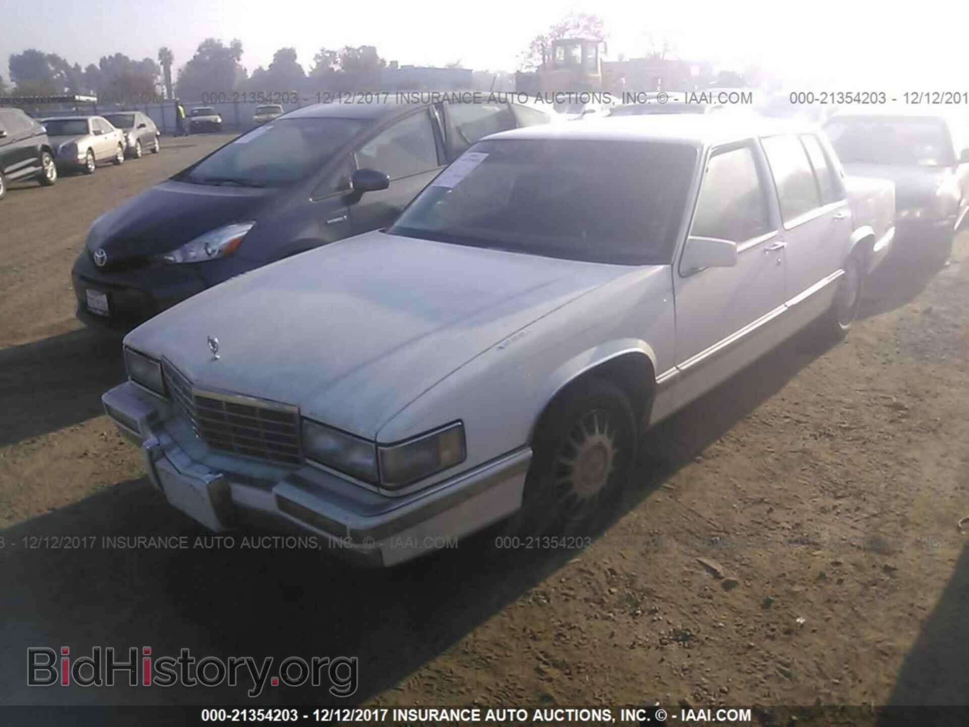 1993 CADILLAC DEVILLE - VIN: 1G6CD53B7P4324130 - Photo 2