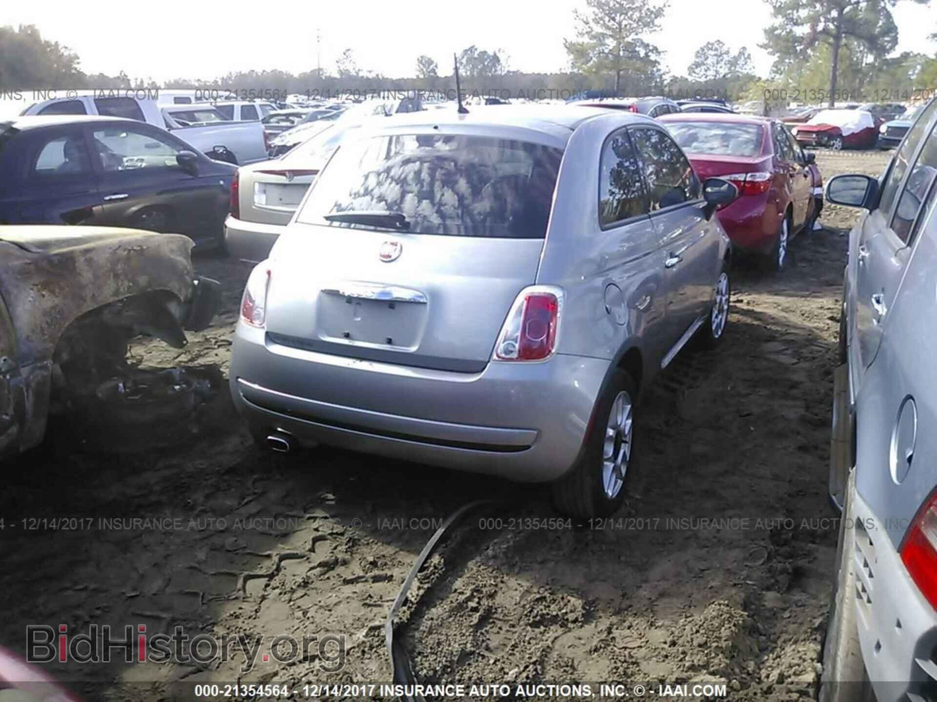 2015 Fiat 500 - VIN: 3C3CFFAR5FT623951 - Photo 4