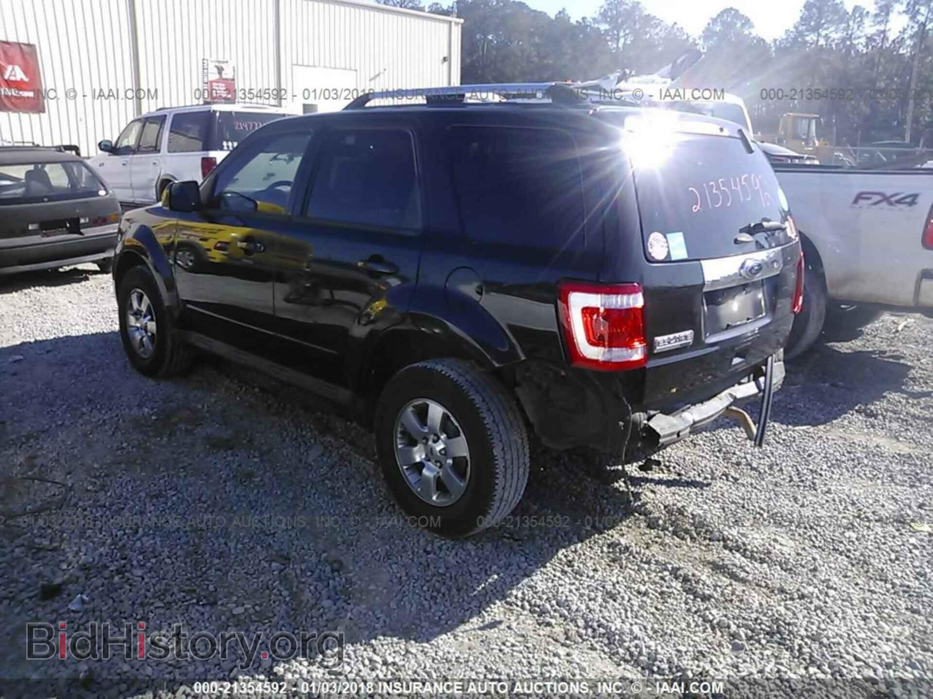 2011 Ford Escape - VIN: 1FMCU0E76BKB27572 - Photo 3