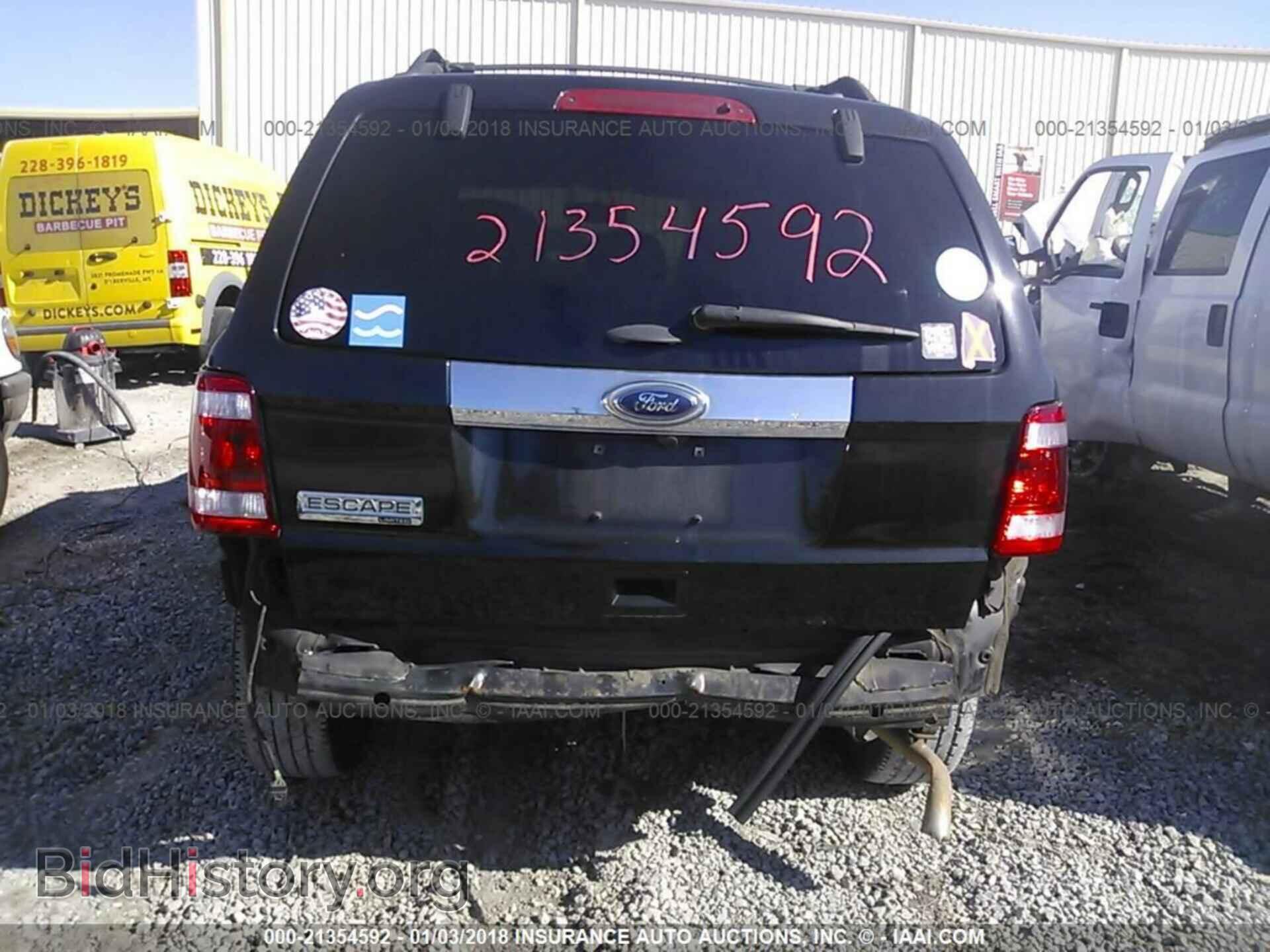 2011 Ford Escape - VIN: 1FMCU0E76BKB27572 - Photo 6