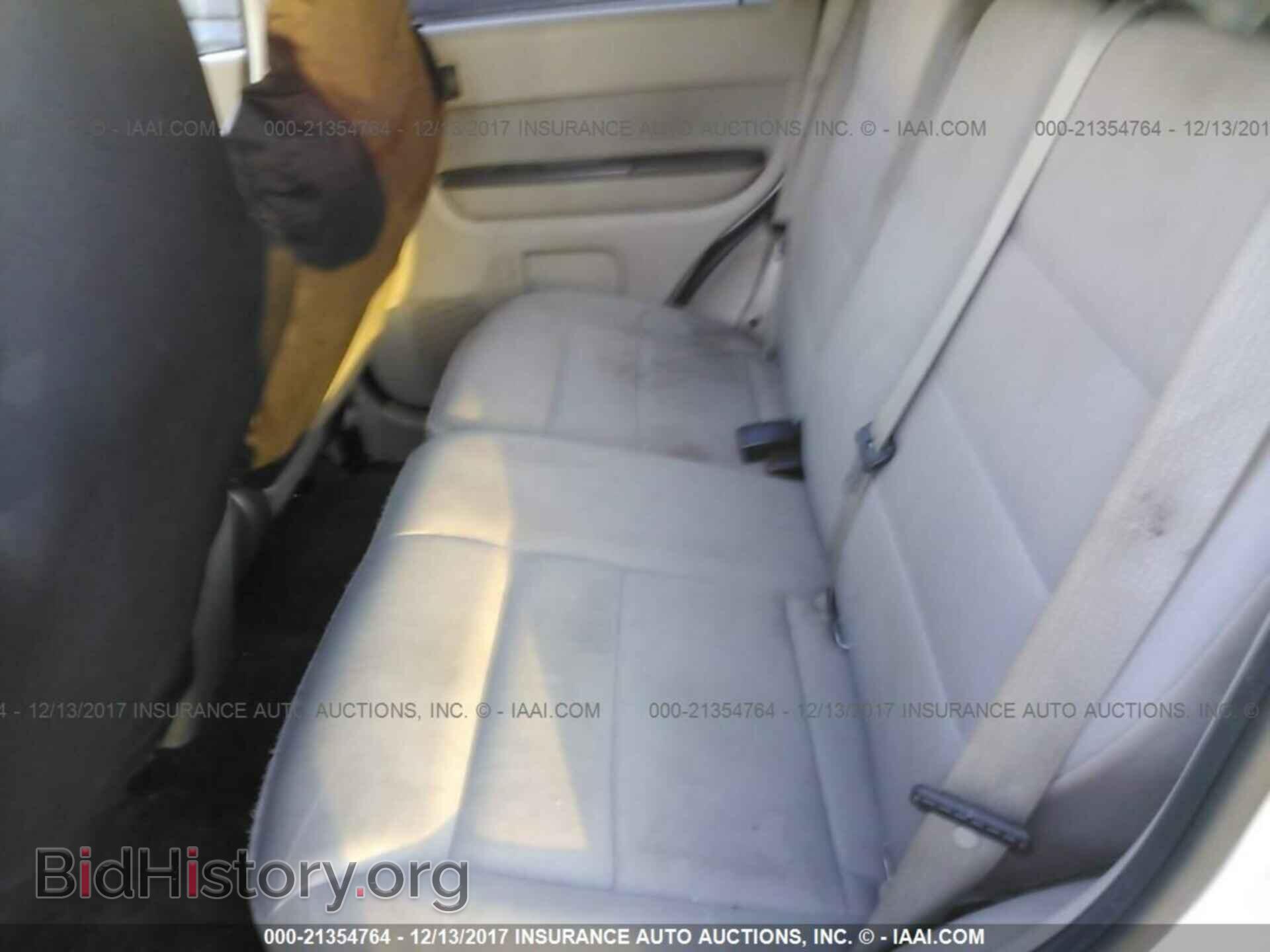 2012 Ford Escape - VIN: 1FMCU0DG1CKB34352 - Фото 8